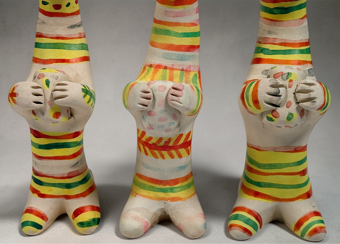 Vintage Russian folk art clay whistles set of 3, Tula style hand painted ceramic animal figurines, collectible decorative whistles, Eastern European pottery