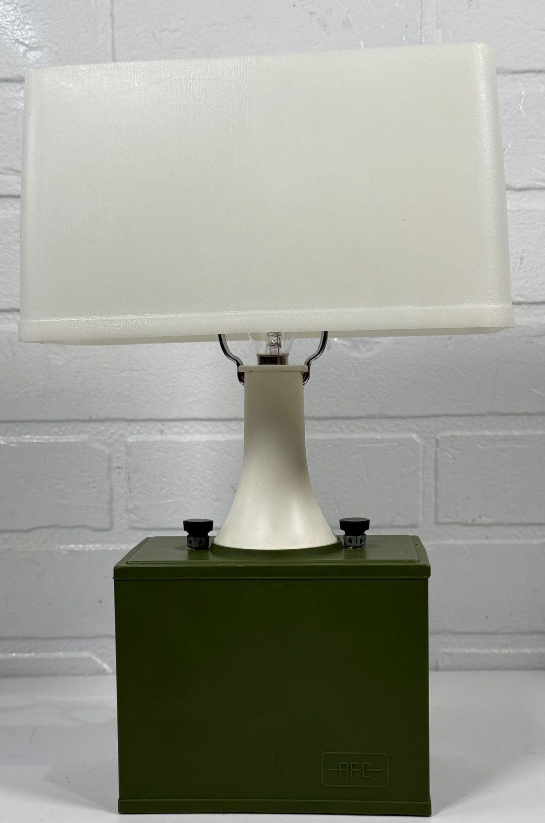 Lampe de camping Ashflash AFC vintage des années 1970 – Modèle 7820 avec boîte