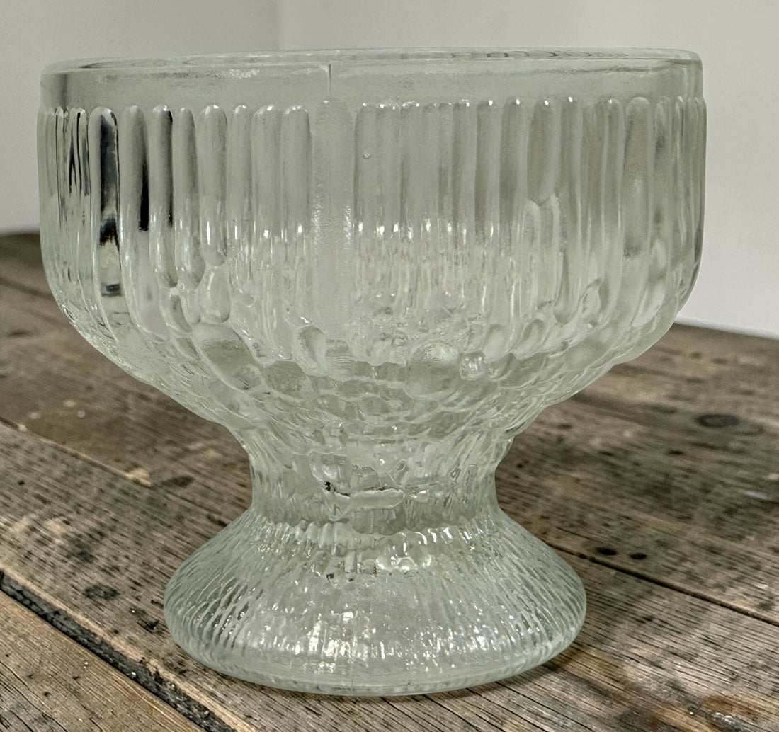 Vintage Anchor Hocking Queen Mary dessert cups set of 11. Ribbed clear glass sherbet bowls, perfect for parfaits, ice cream, and entertaining.