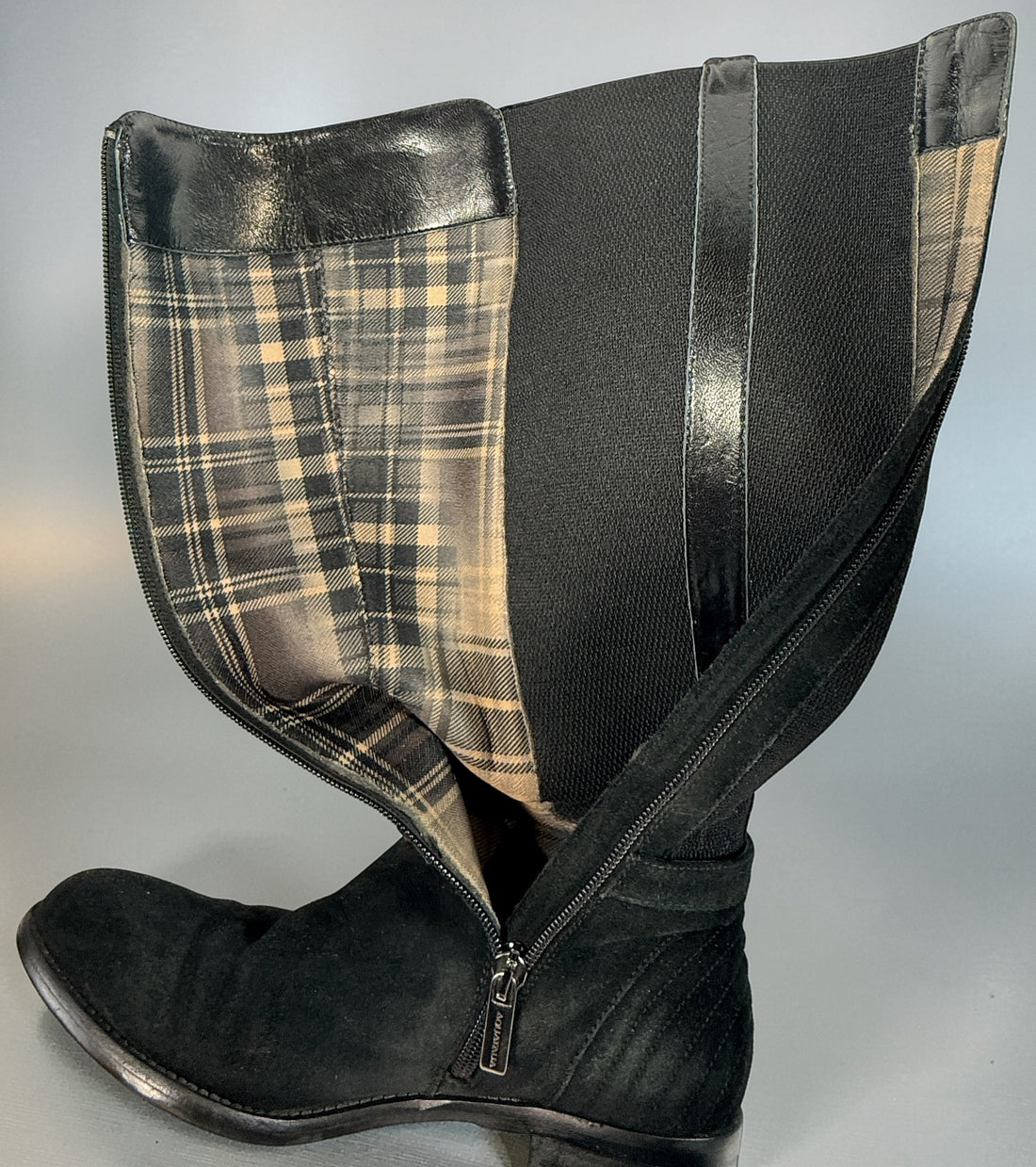 Aquatalia ULLY black suede knee-high boots size 7, Italian leather, stretch panel, zip closure, durable lug sole, stylish designer winter footwear.