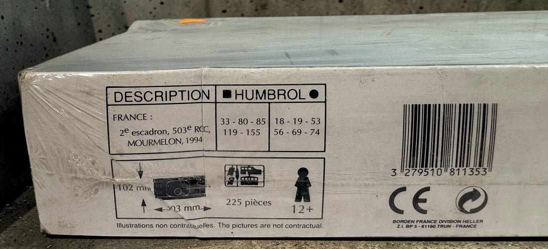 Vintage Heller 1:35 Leclerc tank model kit 81135 made in France. Factory wrap torn with box wear. 225-piece modern military armor kit for collectors.