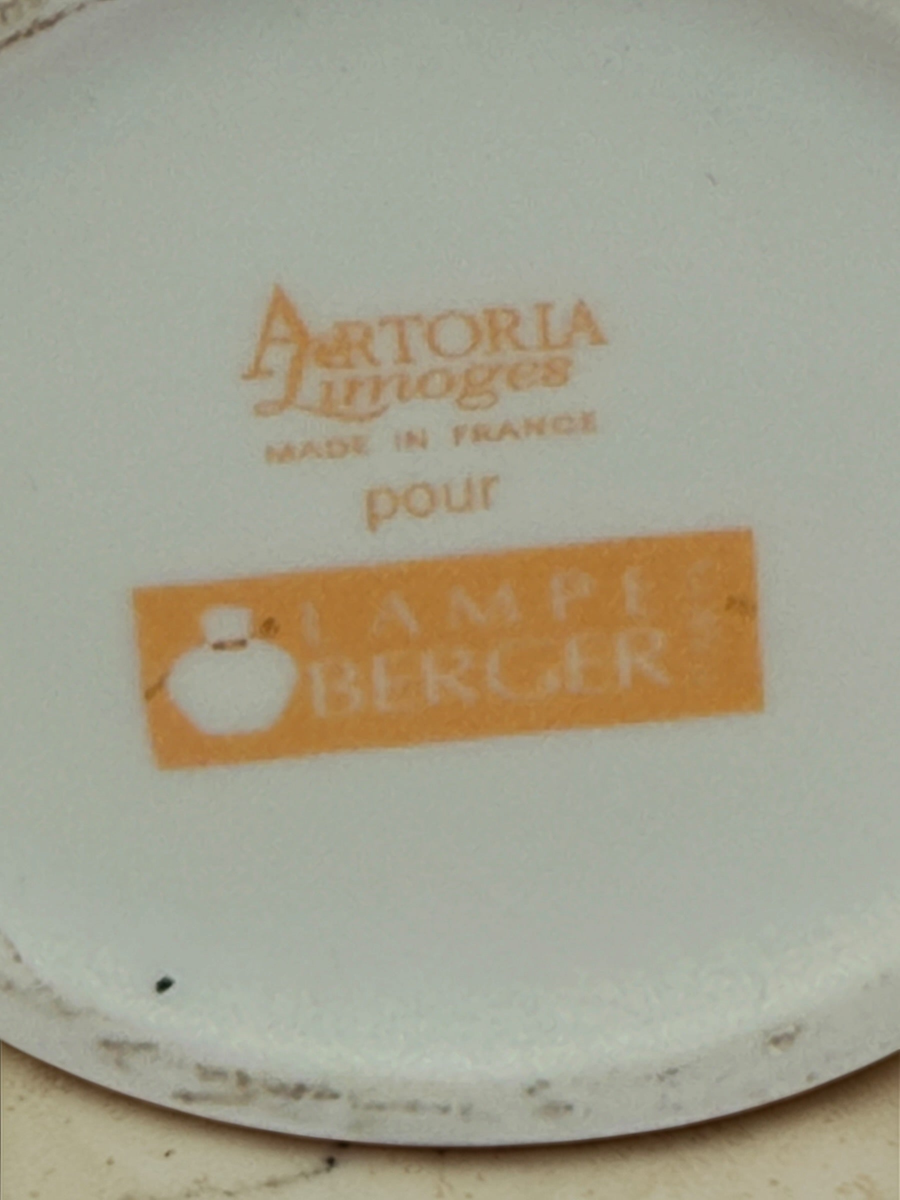 Vintage Lampe Berger, Artoria Limoges, Blue Glass Lamp. – Éco