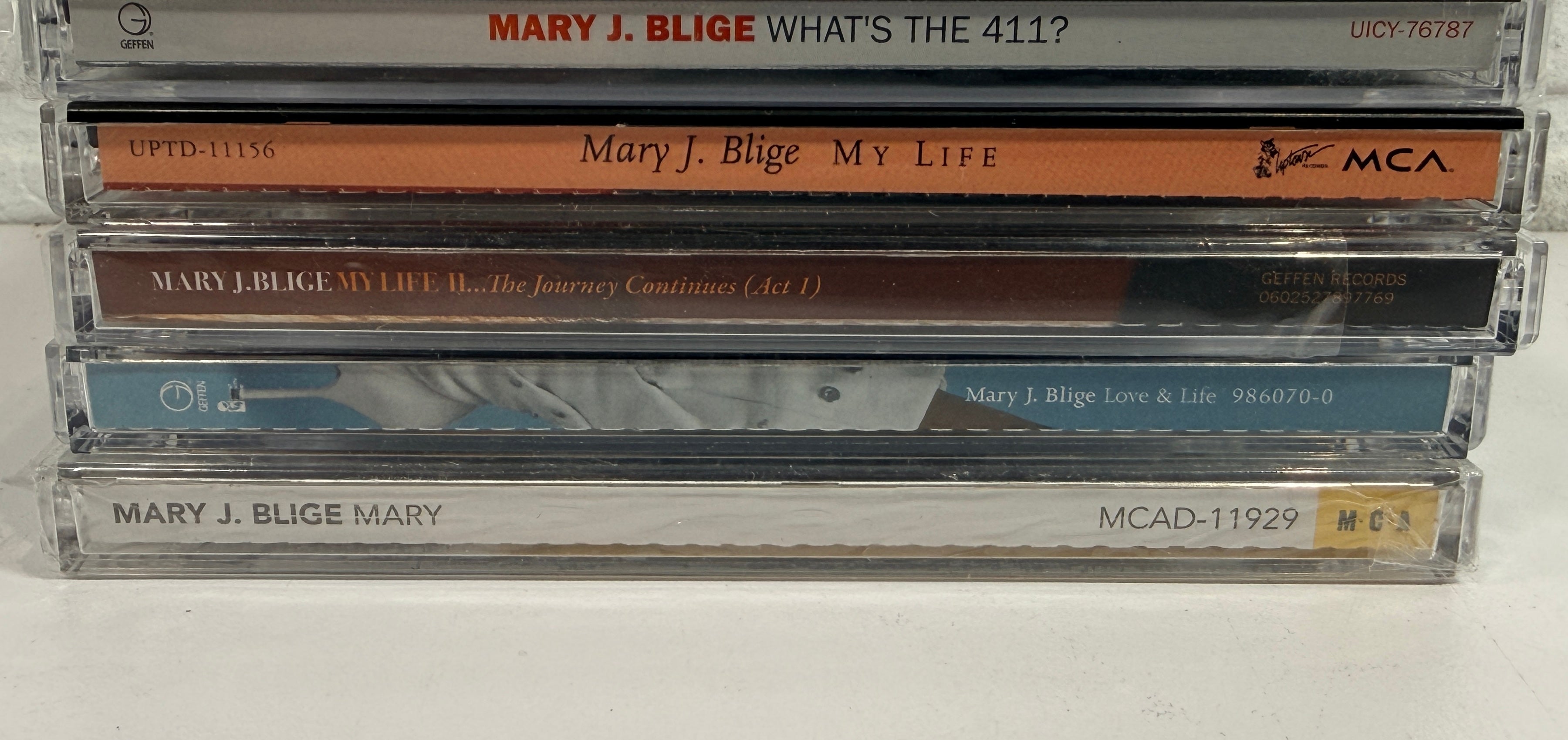 Mary J. Blige CD lot of 5 albums including My Life, What’s The 411? and Love &amp; Life. Classic R&amp;B collection with Japanese pressing included.