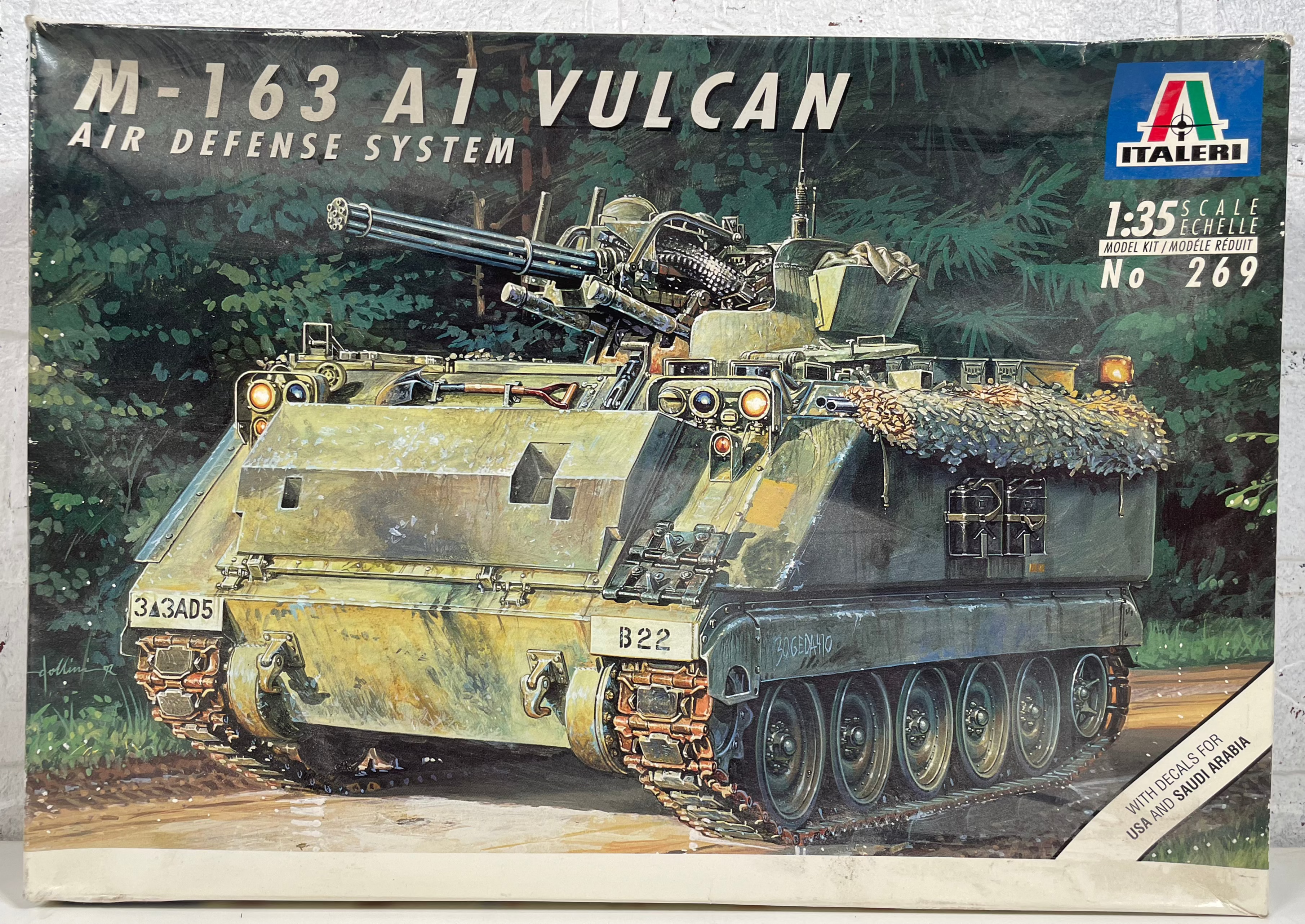 Italeri M-163 A1 Vulcan Tank Air Defense #269 1:35 Scale Model Kit #269