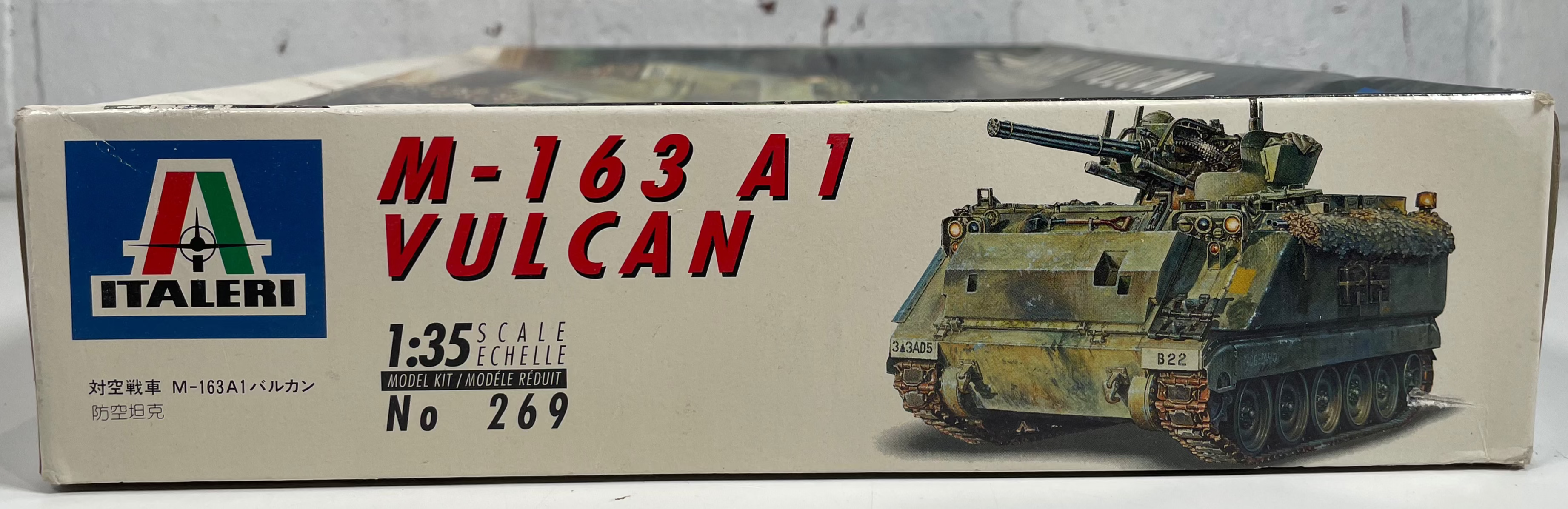 Italeri M-163 A1 Vulcan Tank Air Defense #269 1:35 Scale Model Kit #269