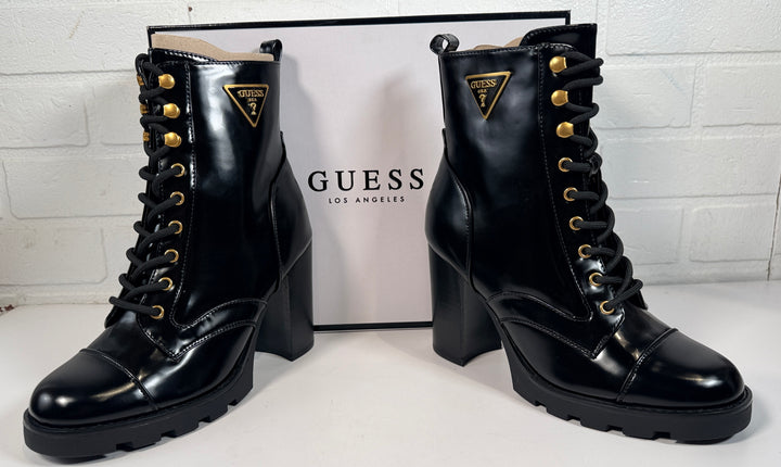 GUESS Gwneadyn black combat heel boots size 8 new in box. Lace-up ankle boots with block heel, lug sole and side zip designer style.