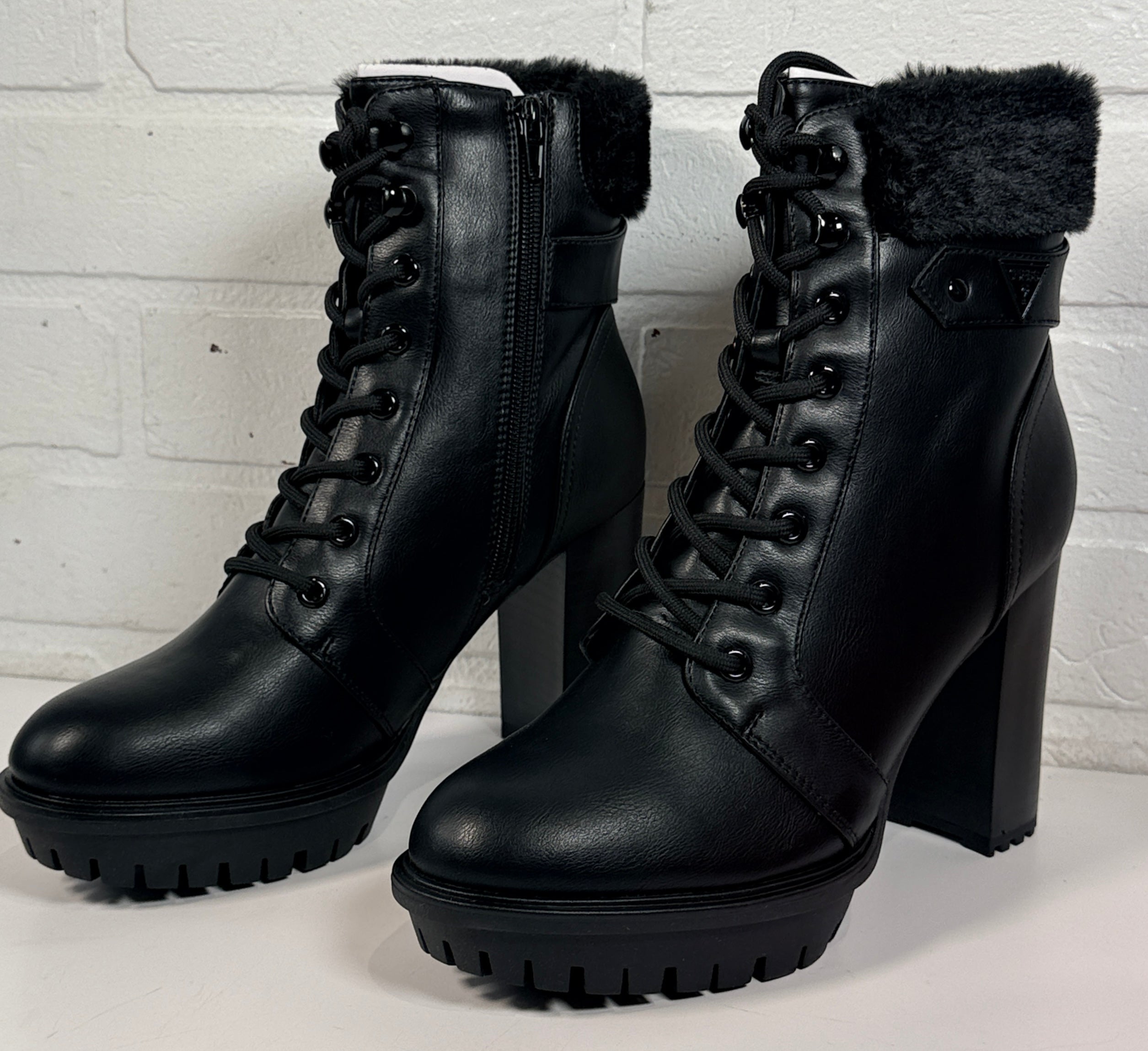GUESS black platform ankle boots with faux fur trim, lace-up front, side zip and chunky heel. New in box designer women’s fashion boots.