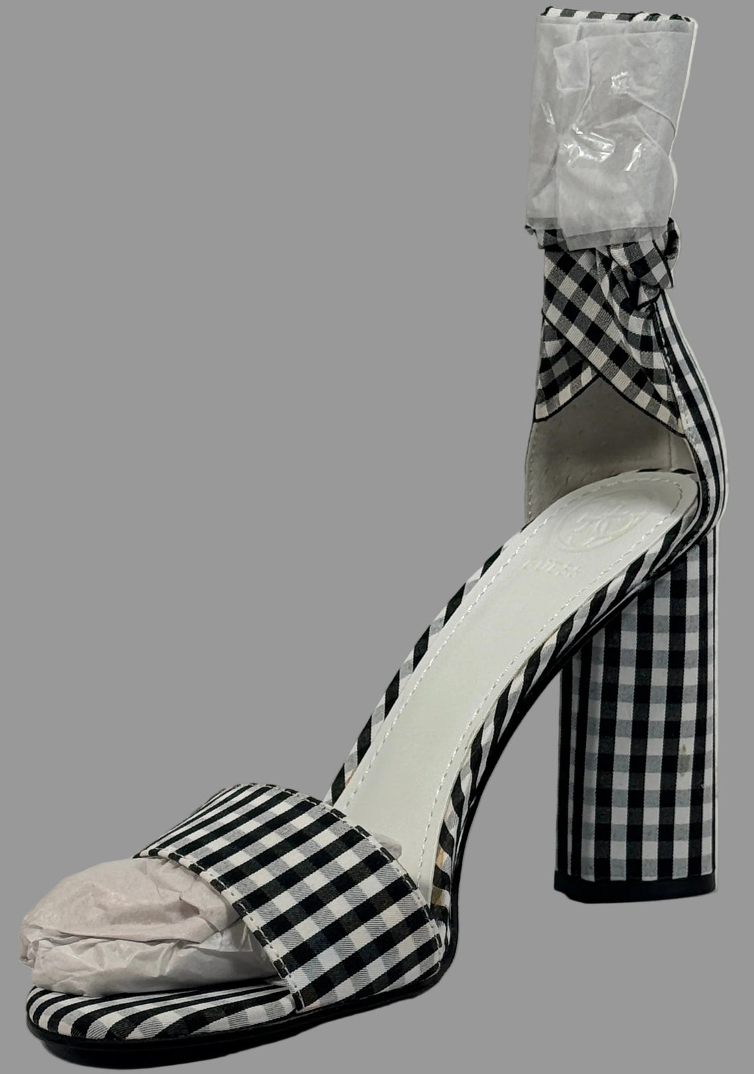 GUESS Allison gingham block heel sandals size 8 black white open toe mule heels new in box stylish women’s statement shoes with original packaging.