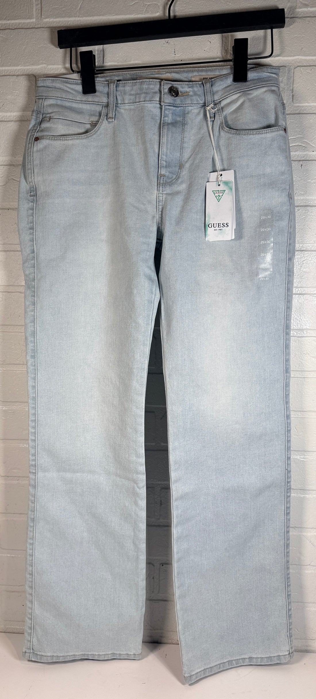 GUESS ECO, Sexy Straight Mid Rise jeans Brightstone Blue size 29x30. New with tags women’s light wash stretch straight leg denim premium casual style.