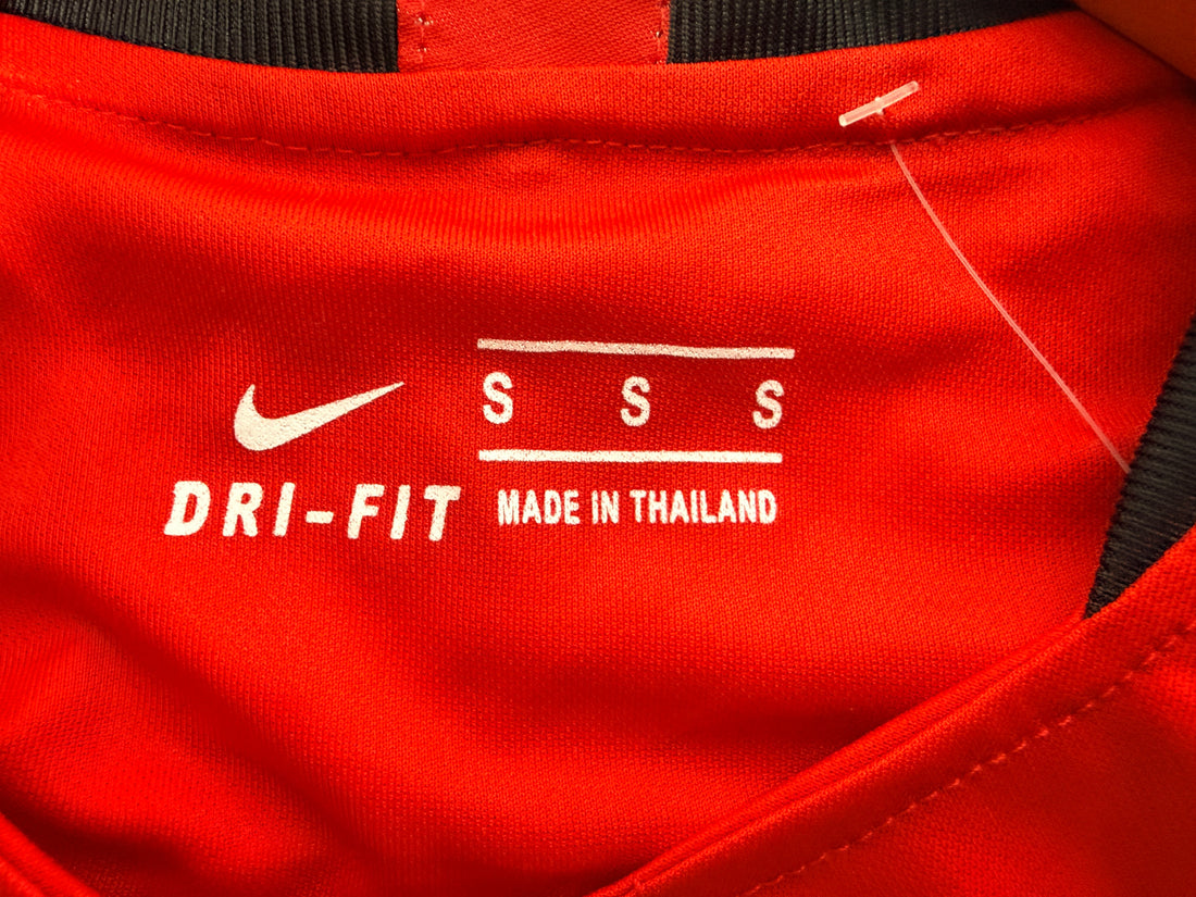 Nike Turkey national team red Dri-FIT soccer jersey size small official football shirt lightweight athletic supporter top made in Thailand.