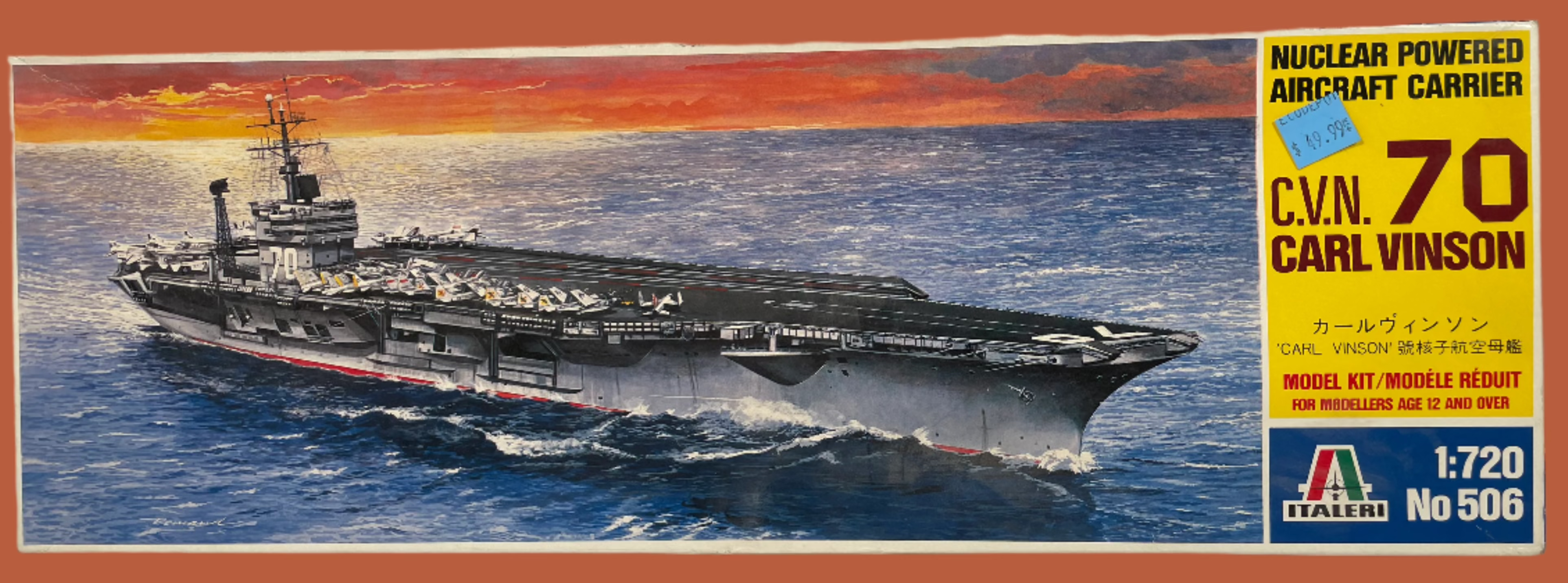 Maquette de porte-avions USS Carl Vinson CVN-70 à l'échelle 1:720