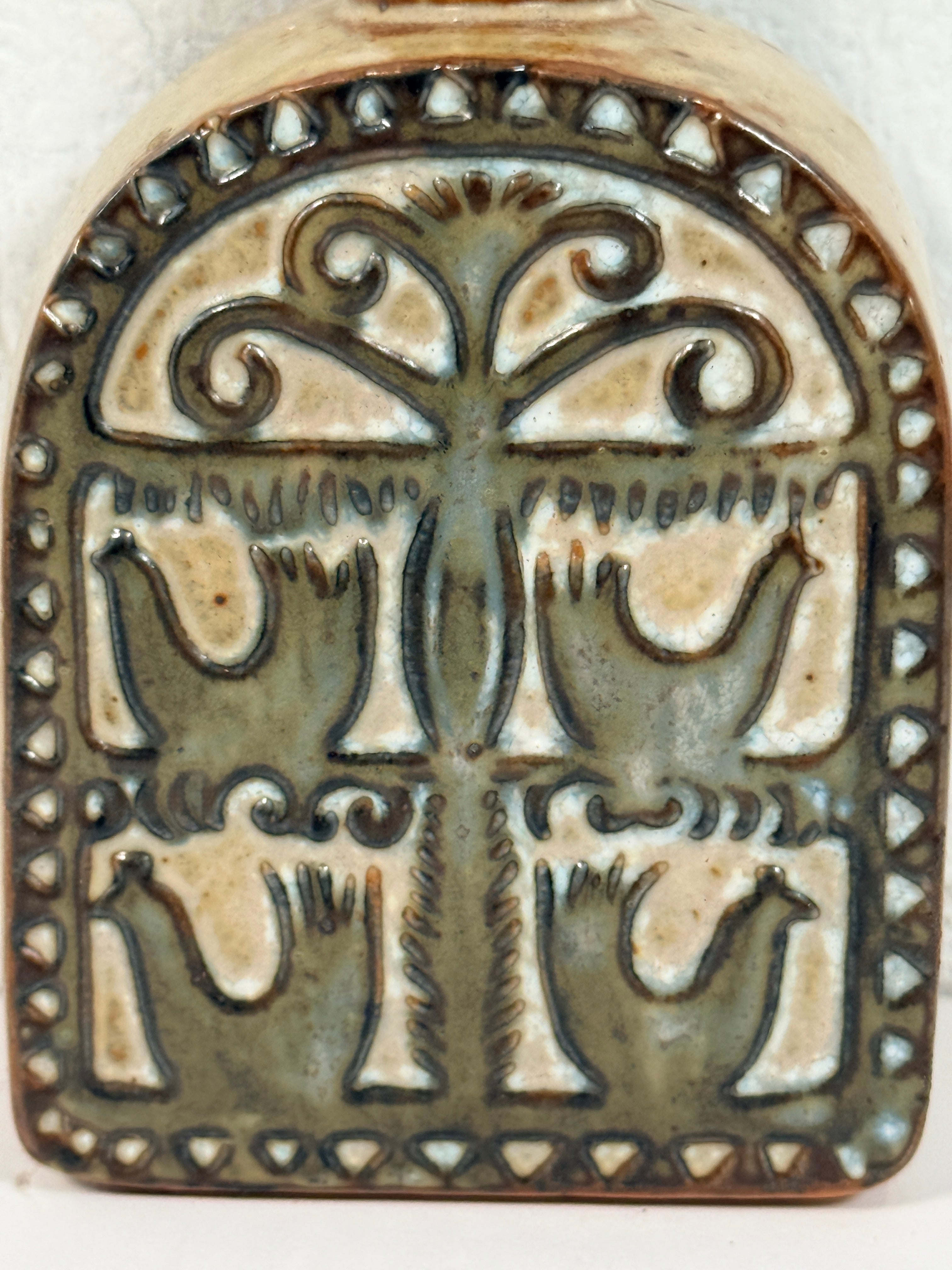 Vintage Italian pottery decanter with Tree of Life bird motif. Bitossi style 1960s ceramic flask with cork stopper. Mid-century modern décor piece.