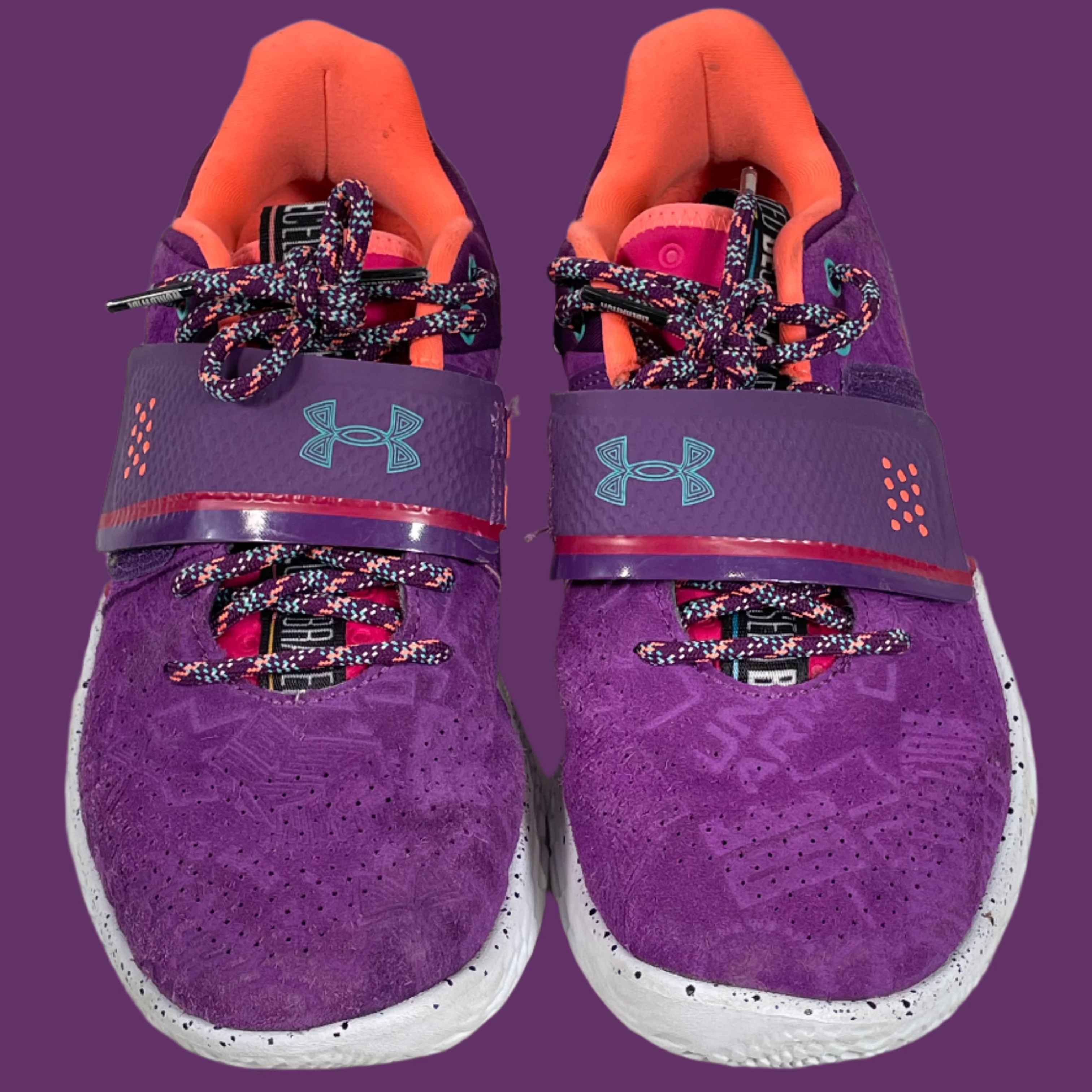 Baskets Under Armour Curry 9 « 2974 » – Taille M7 / W8.5 – Édition limitée hommage à Steph Curry