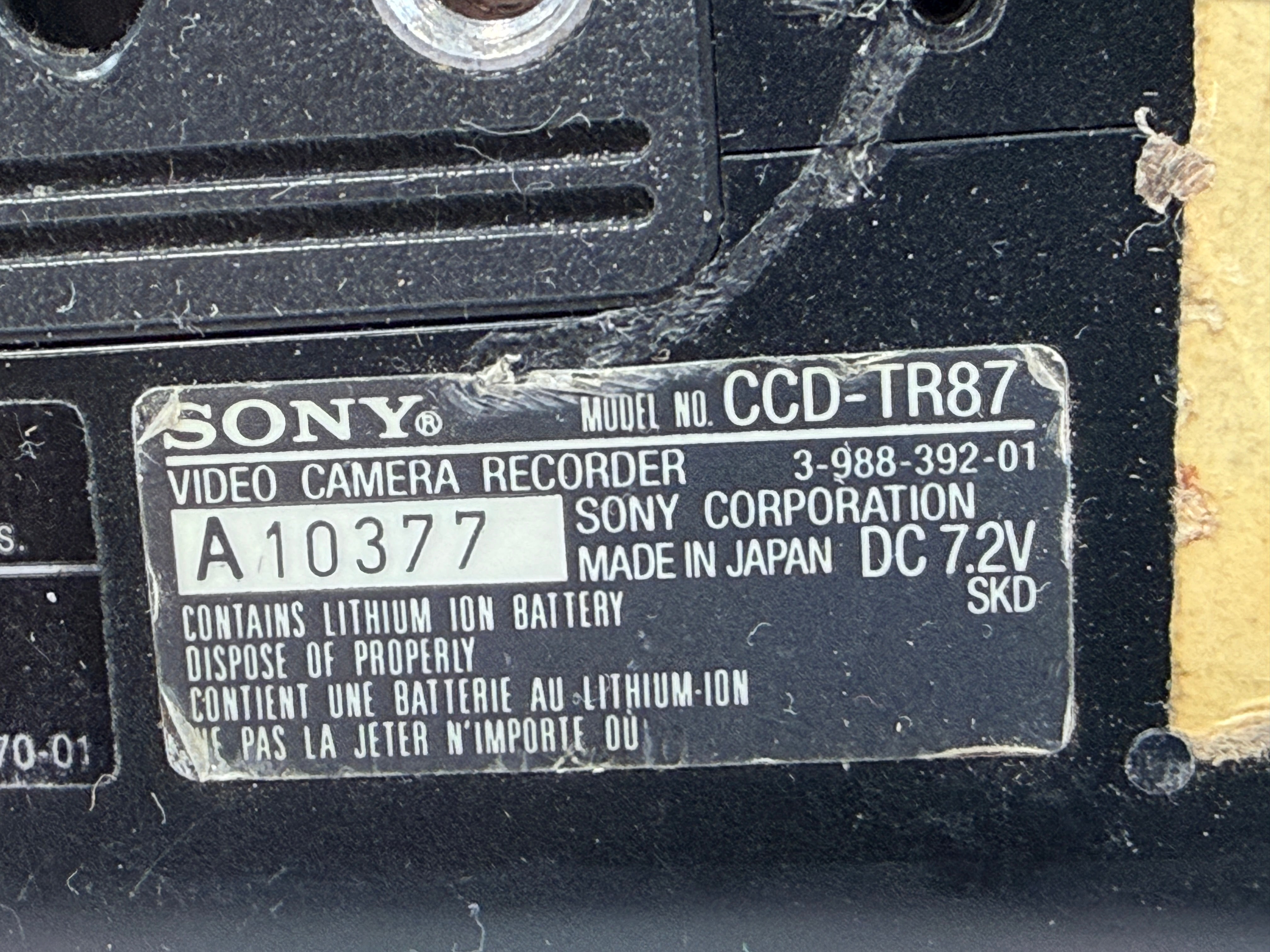 Caméscope Sony Handycam CCD-TR87 Video8 XR, Japon, non testé. TEL QUEL.