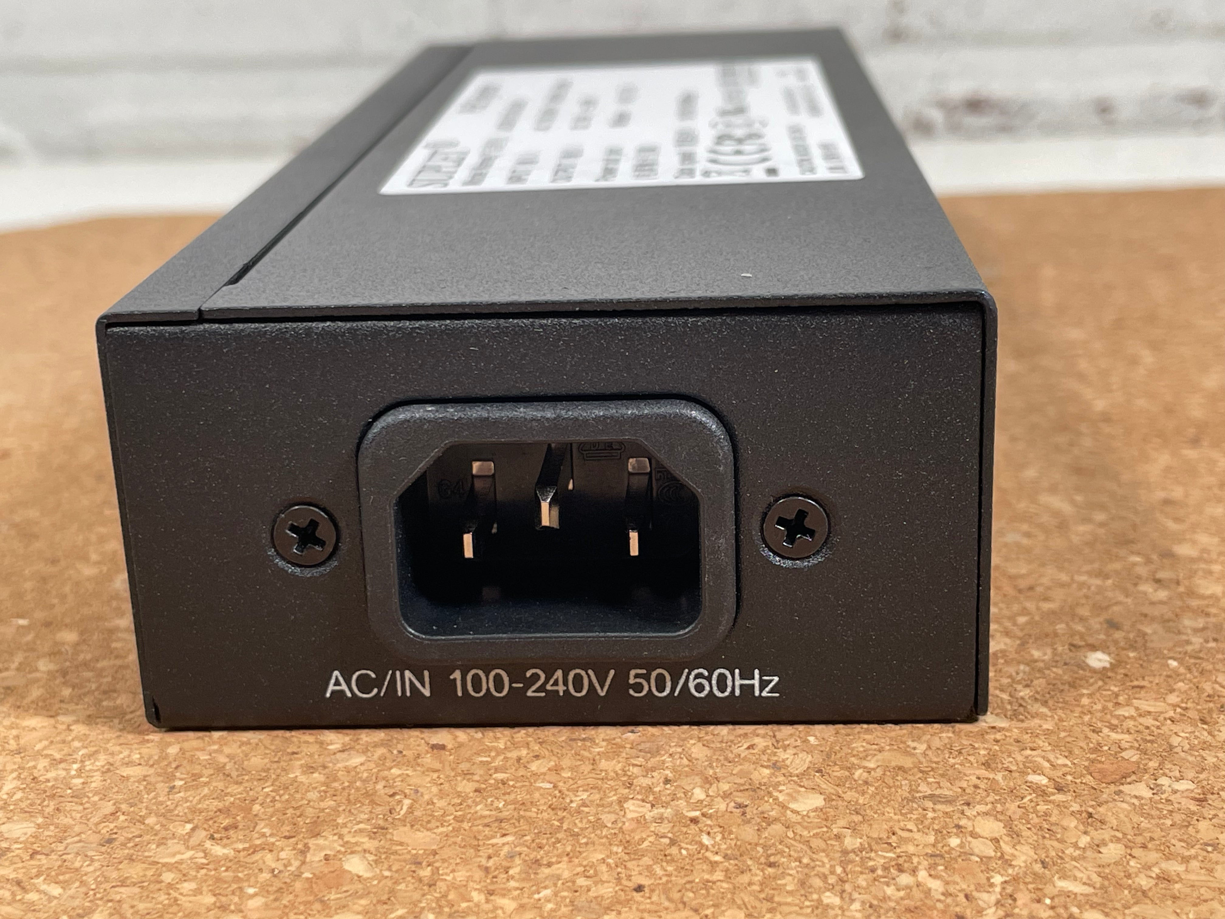 SUPLET LAS30-57CN-RJ45 PoE Injector – 30W Gigabit Midspan , IEEE 802.3at PoE+