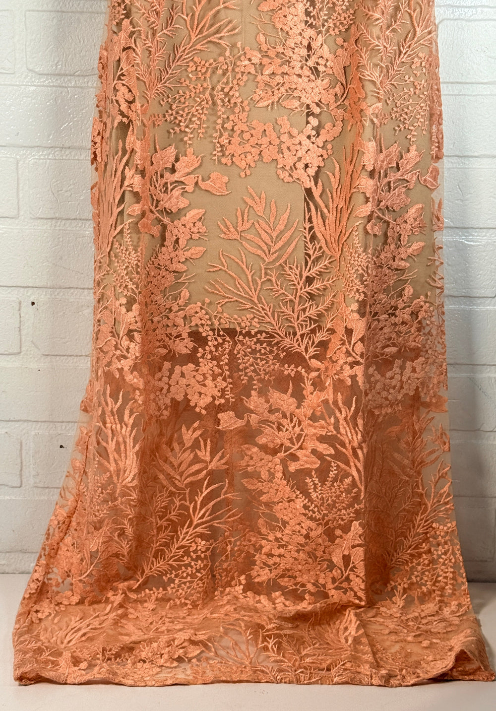 Marciano Kailey Dress size 8 in coral pink embroidered lace. Elegant formal gown with tags, fitted silhouette and sheer floral overlay.
