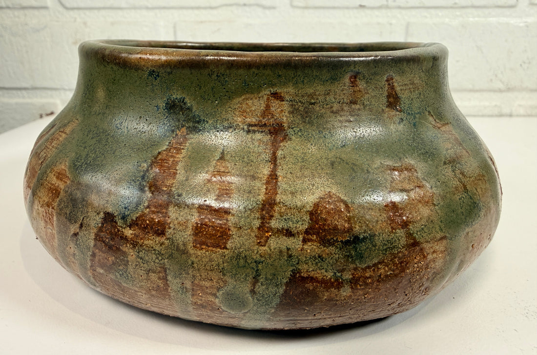 Vintage Yolande Morin studio pottery bowl with olive glaze. Signed handmade Canadian ceramic centerpiece with mid-century style.