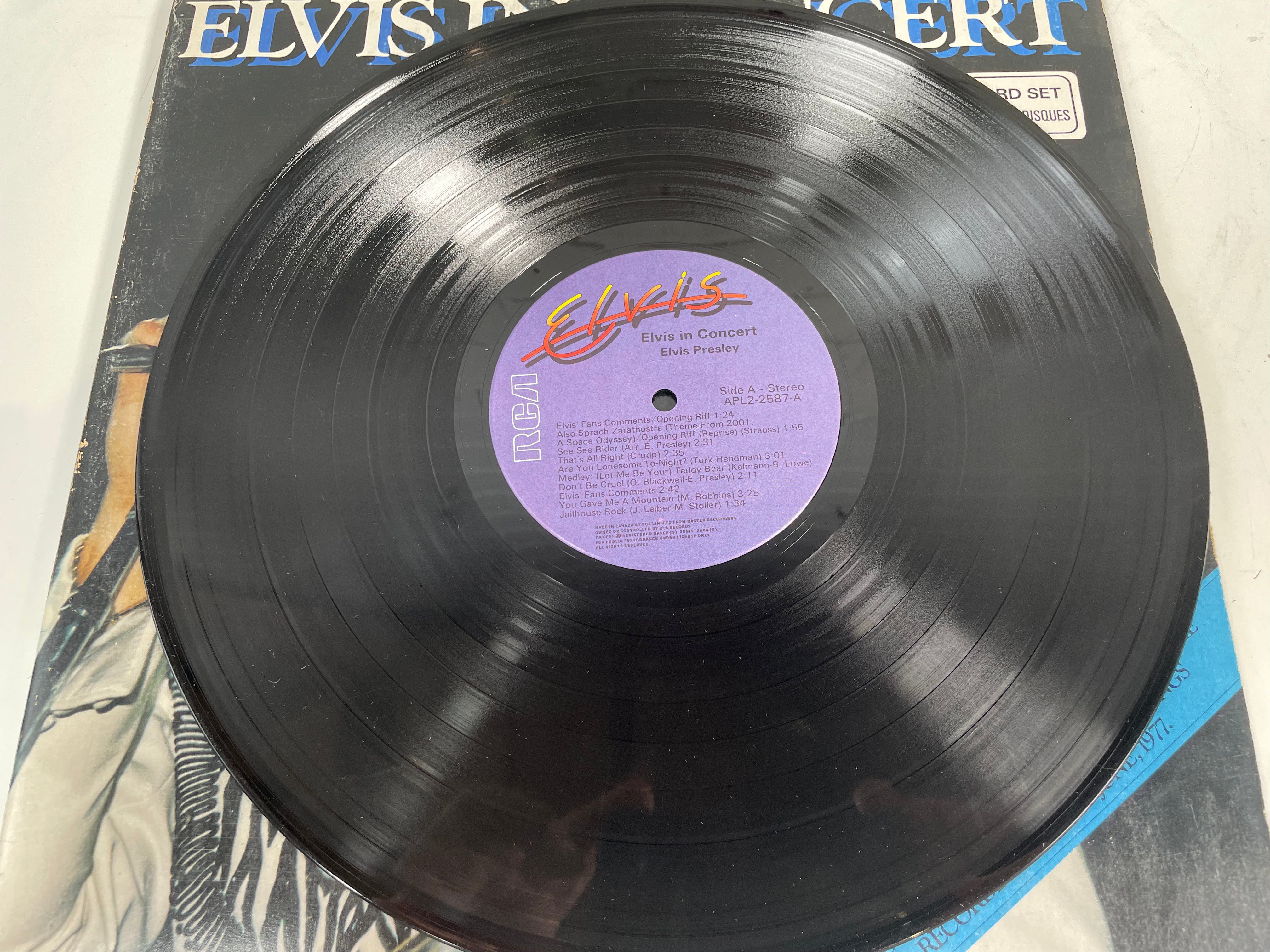 Elvis Presley – Elvis in Concert 2xLP Vinyl – RCA APL2-2587 (1977 Canada)