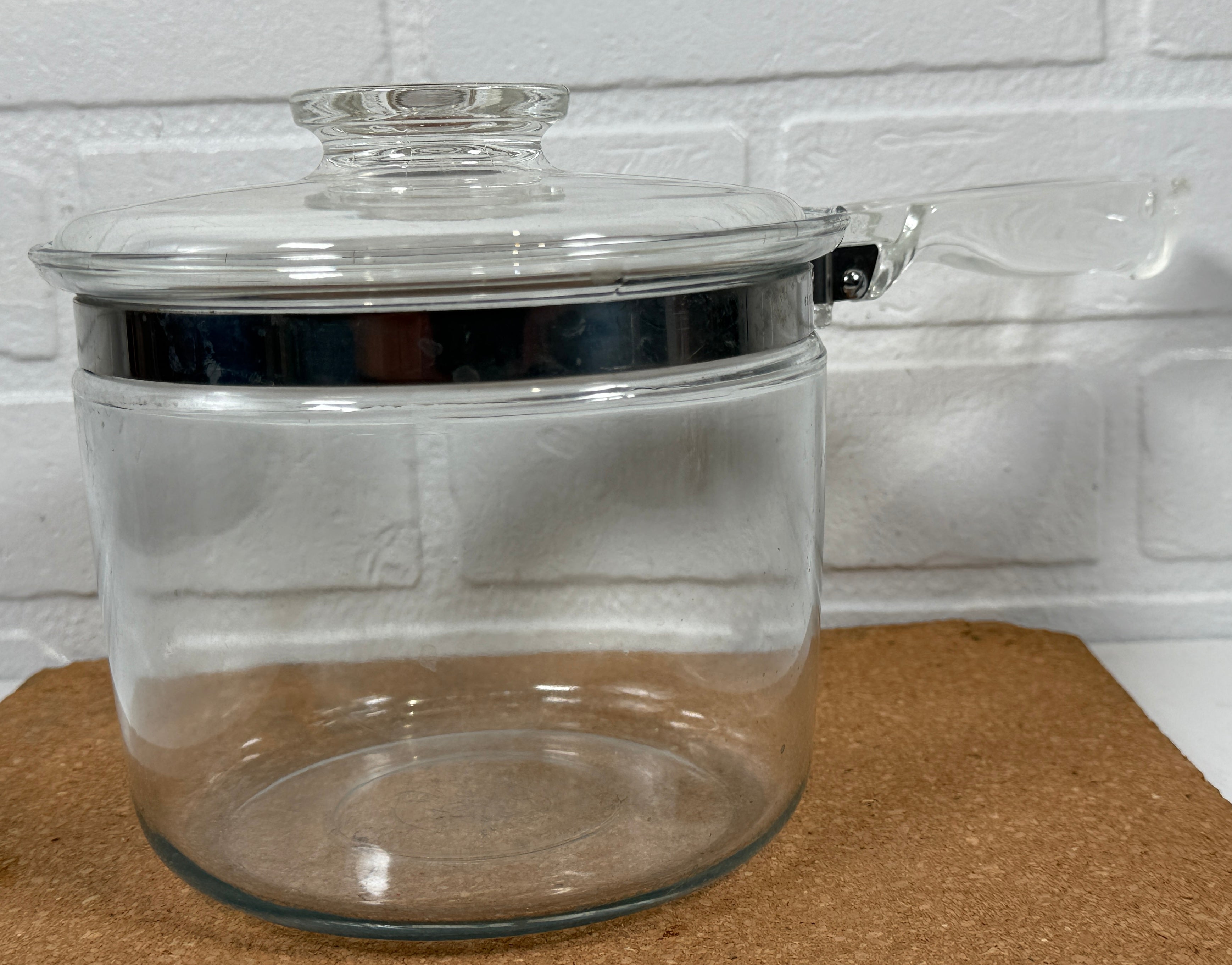 Vintage PYREX Flameware Glass Cooking Pot with Handle & Lid – Made in USA