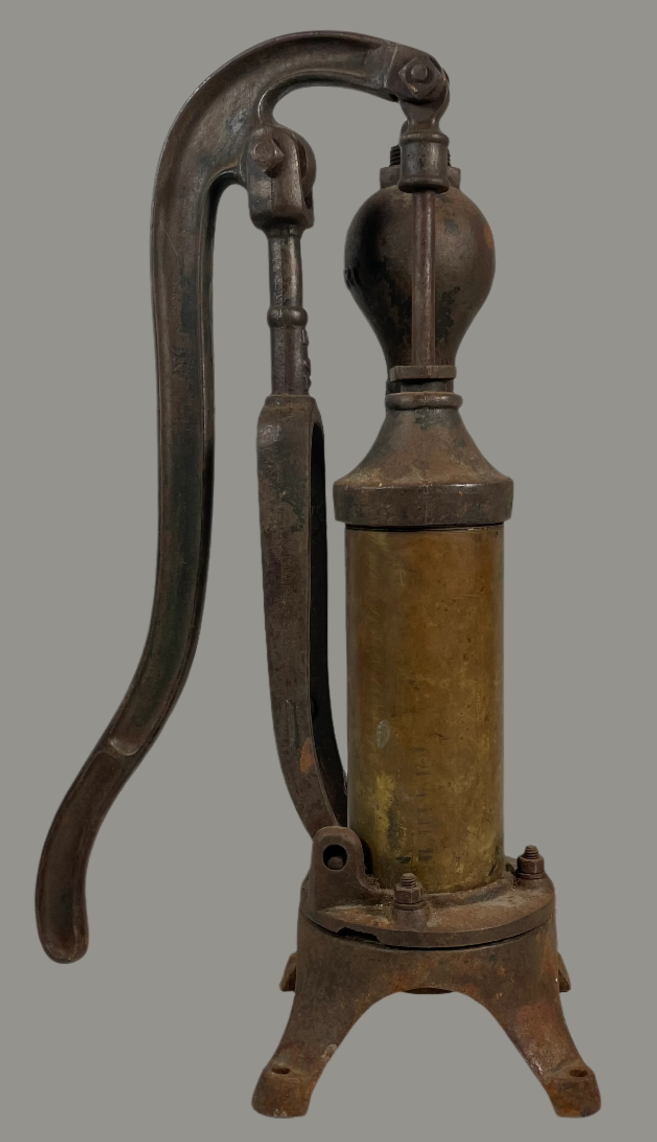 Antique Cast Iron Water Pump – SMART & Co. Brockville Ontario – Rustic Garden Decor