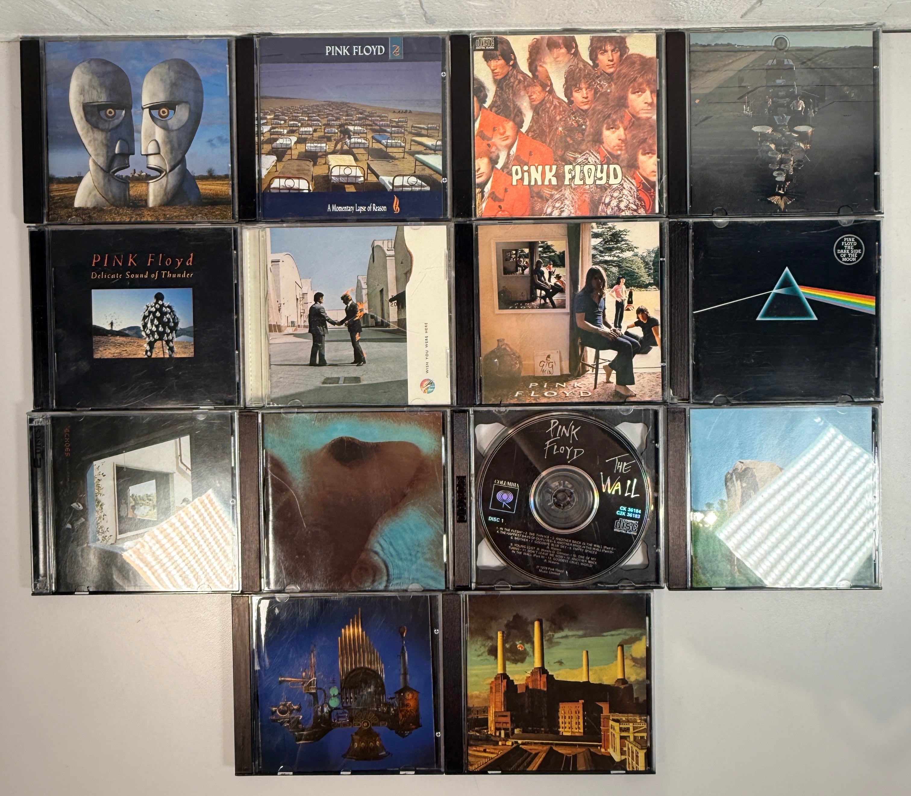 Lot de 14 CD Pink Floyd, Dark Side, Animals, Meddle, Atom Heart Mother. Ummagumma
