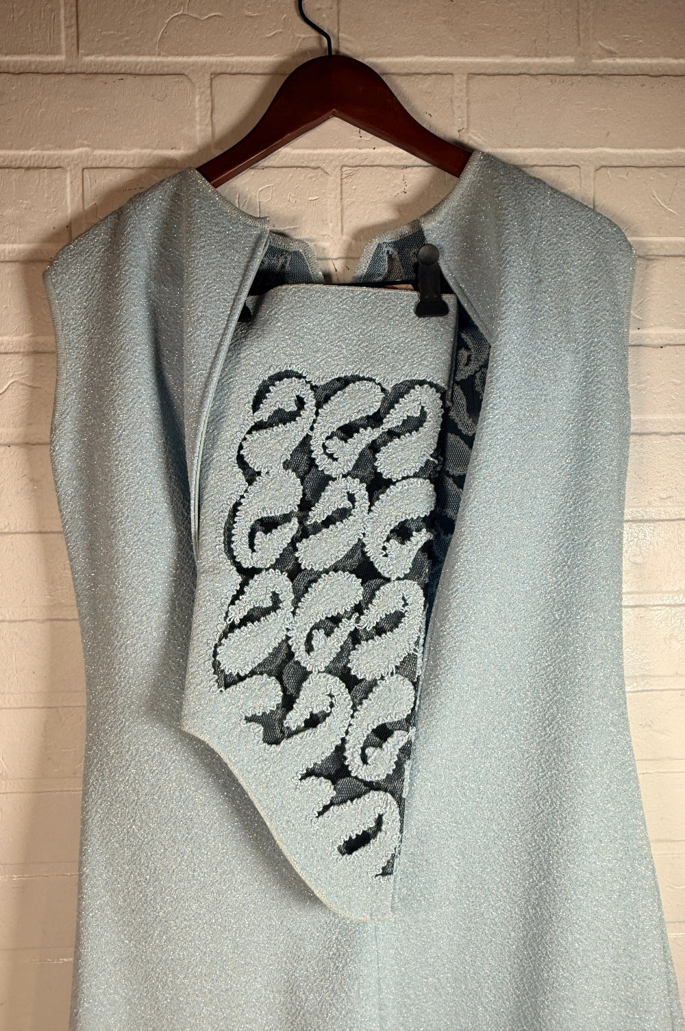 Robe de cocktail Mod années 60, Susan Vermes Montréal, tricot métallisé.