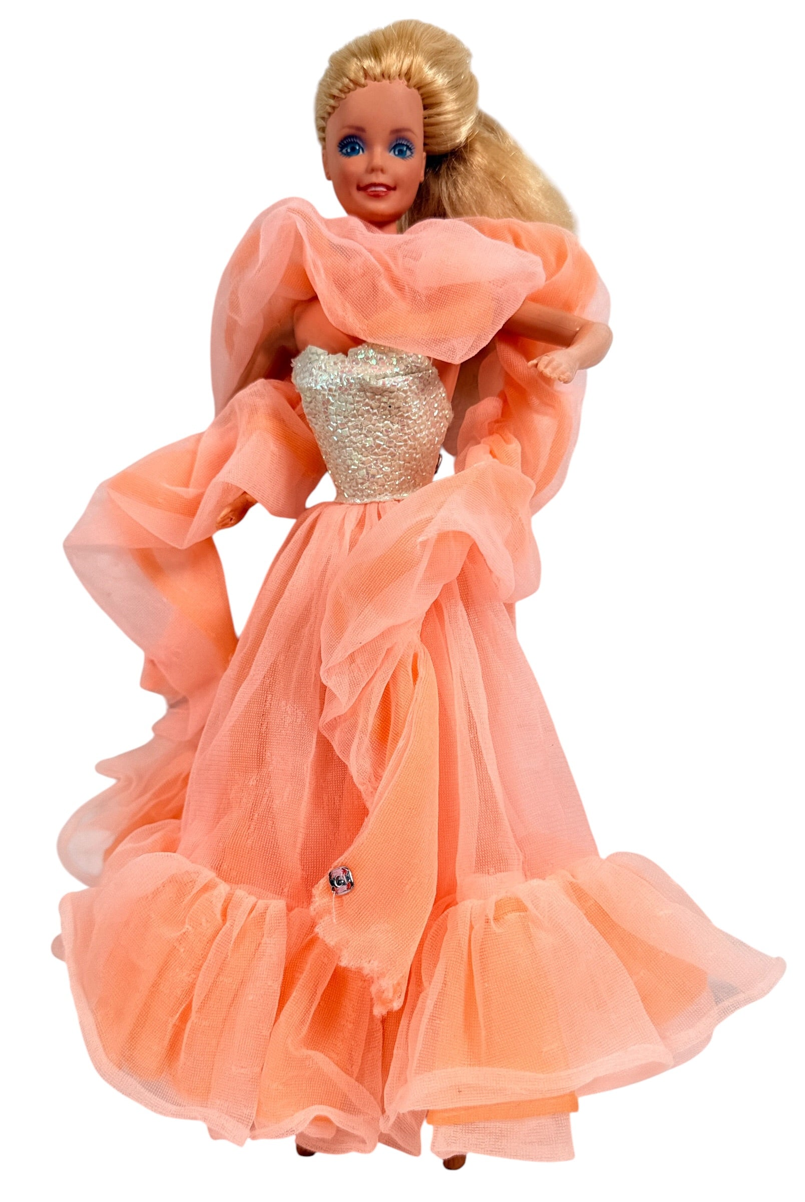 Vintage Barbie SuperStar peach chiffon evening gown dress with glitter bodice and matching wrap. Classic 1970s–1980s Mattel fashion collectible.