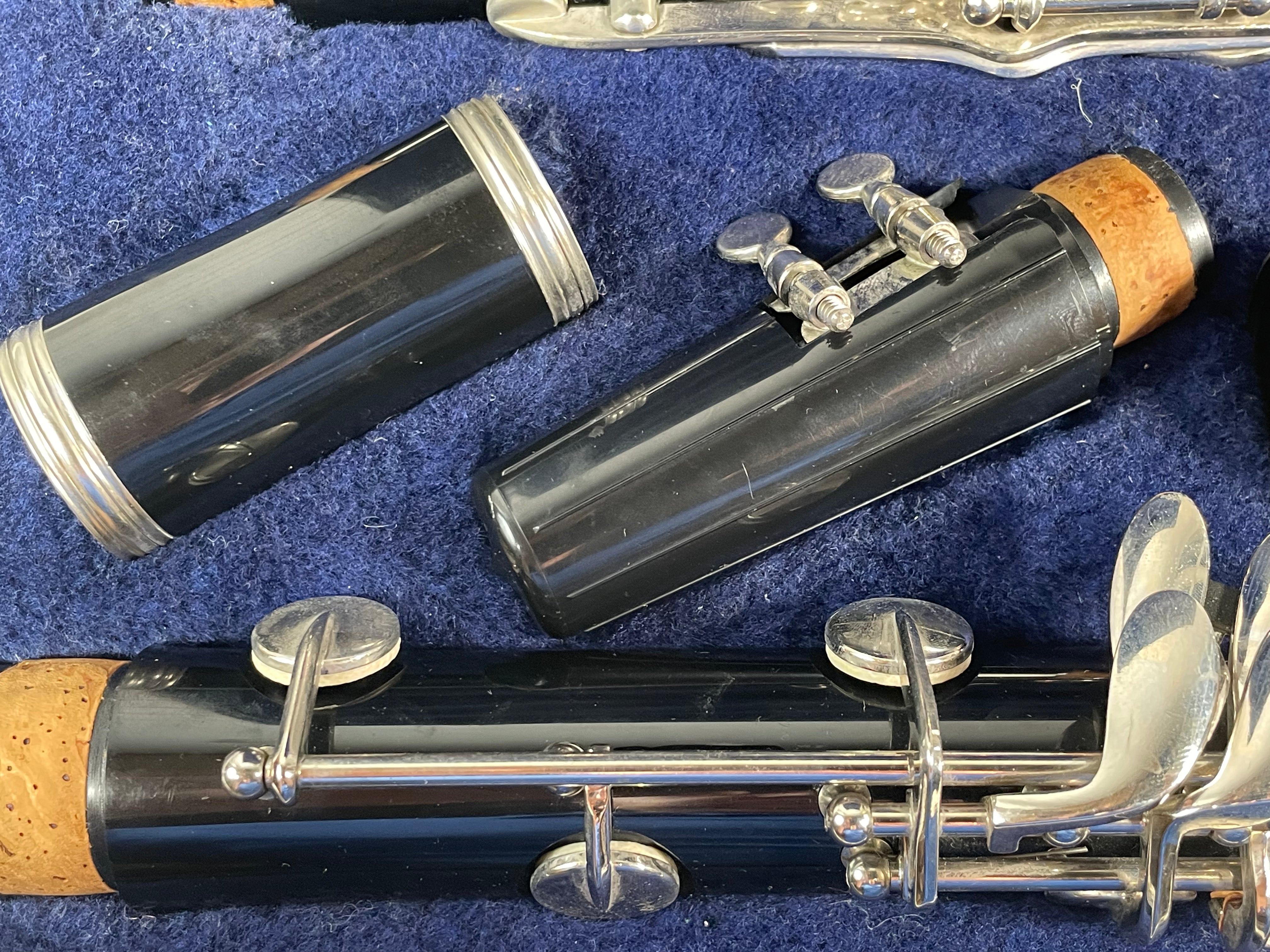 Vintage Bundy Resonite Clarinet by Selmer – USA Made | Complete with Case