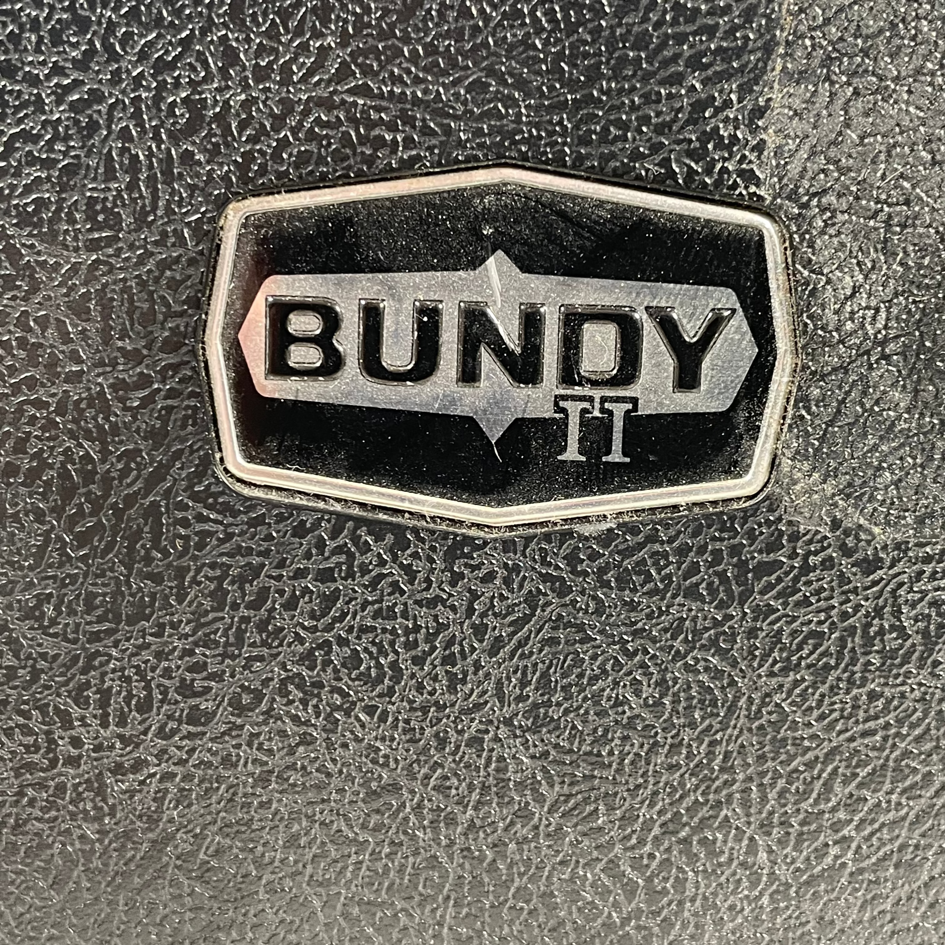 Vintage Bundy Resonite Clarinet by Selmer – USA Made | Complete with Case