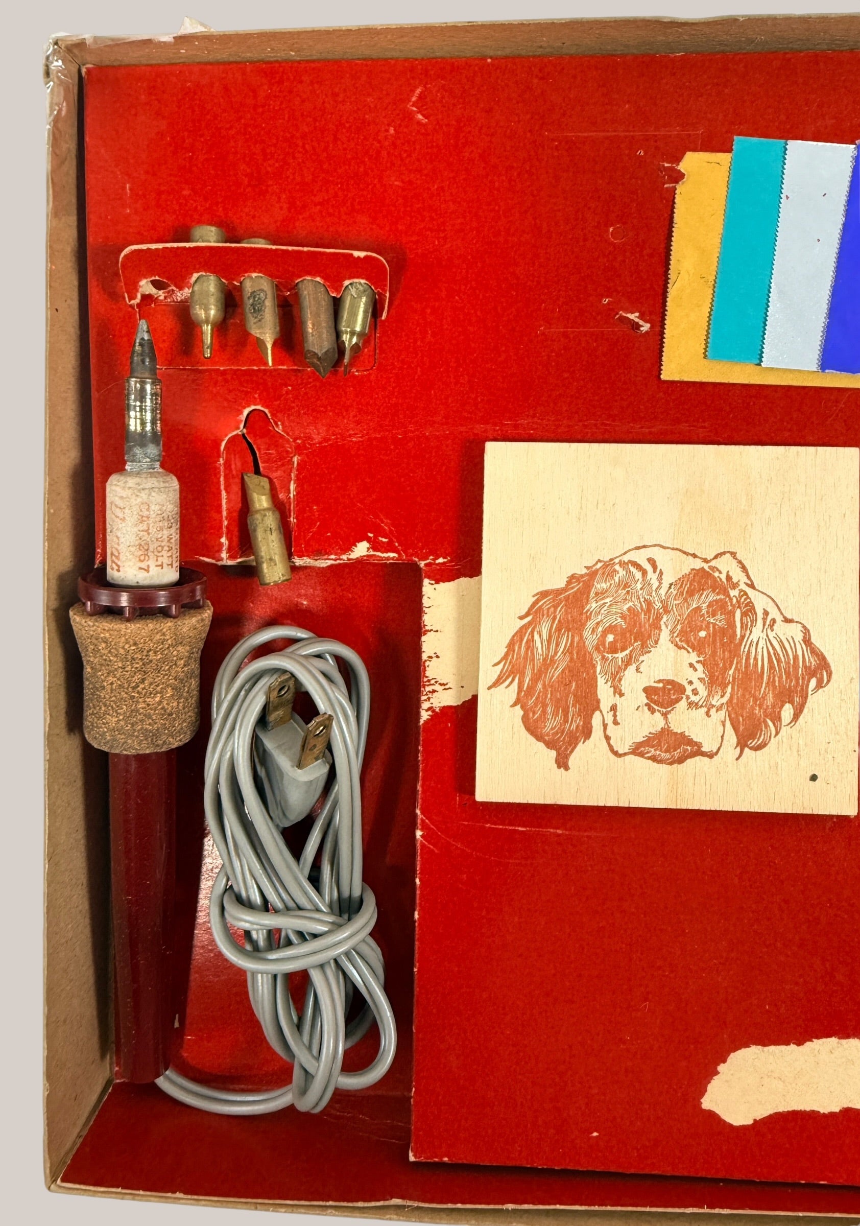 Vintage Ungar woodburning craft kit with original box, pyrography pencil, interchangeable tips, manuals, and accessories.