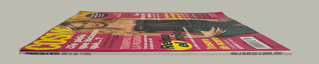 Vintage Cosmopolitan En Español February 2005 magazine with Kate Bosworth cover. Rare Y2K Mexican fashion and pop culture collectible issue.