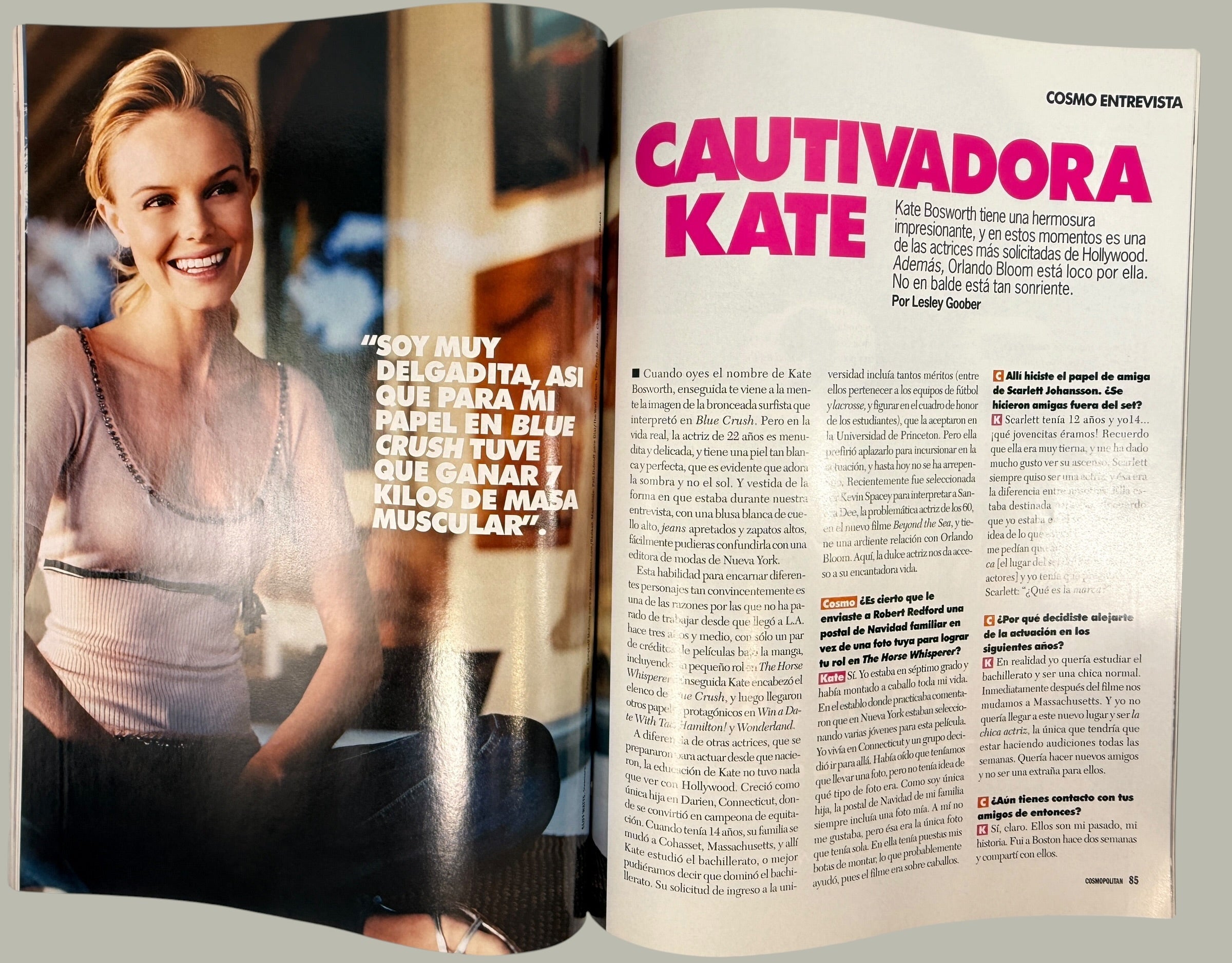 Vintage Cosmopolitan En Español February 2005 magazine with Kate Bosworth cover. Rare Y2K Mexican fashion and pop culture collectible issue.