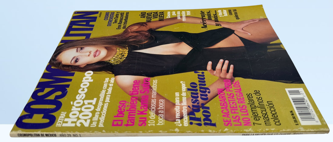 Vintage Cosmopolitan Mexico January 2001 magazine featuring Tere Tarín. Rare Y2K Spanish fashion and lifestyle collectible with bold cover art.