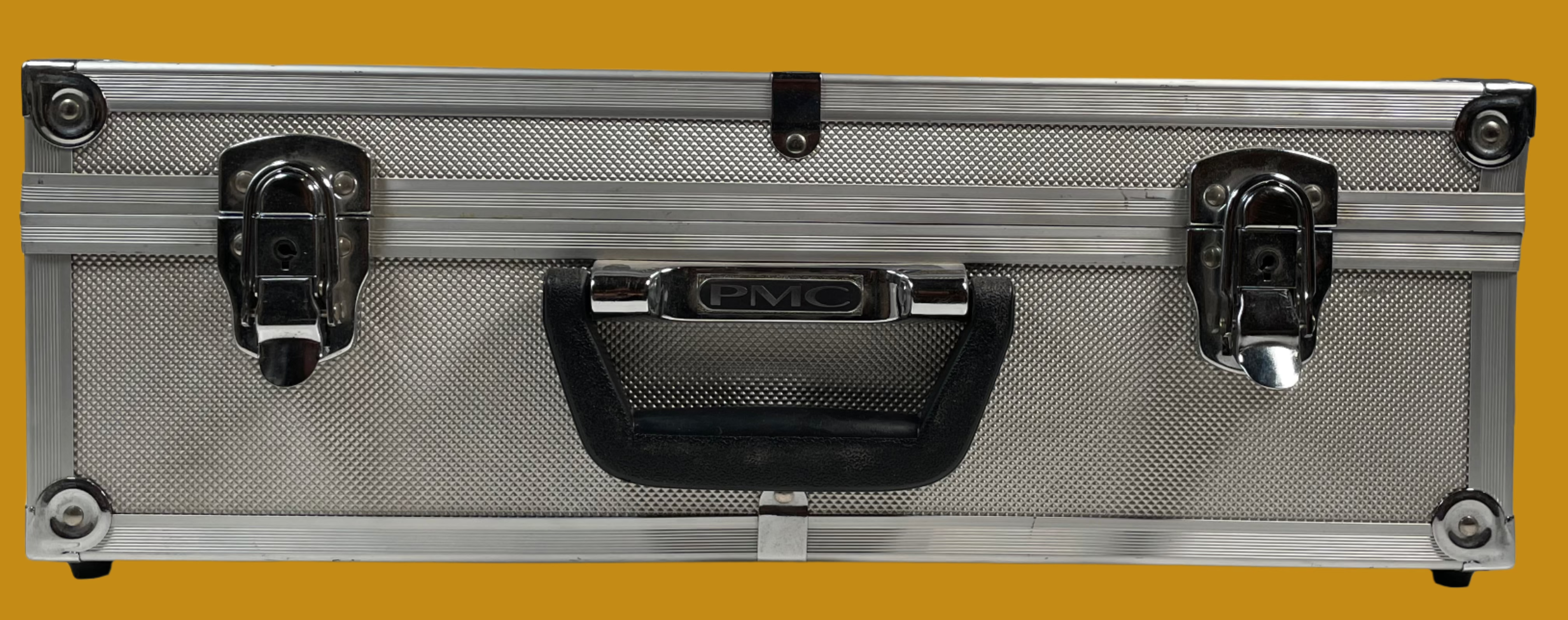 Kit de pièces de haut-parleur PMC twenty:24 – Woofer, tweeter, bornes, crossover.