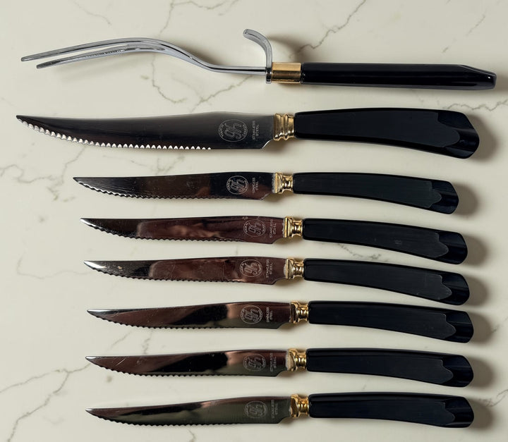 Vintage 1960s Glo-Hill Modavanti carving set with steak knives. Canadian MCM cutlery featuring black handles and gold-tone accents.