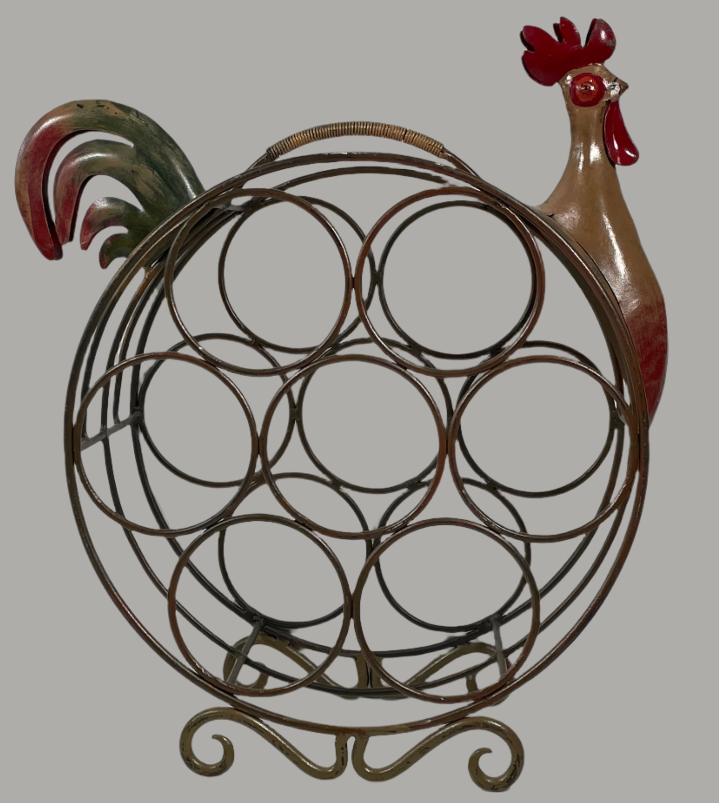 Vintage Rooster-Shaped Wine Bottle Rack – Red & Green Wrought Iron – Farmhouse Country Charm