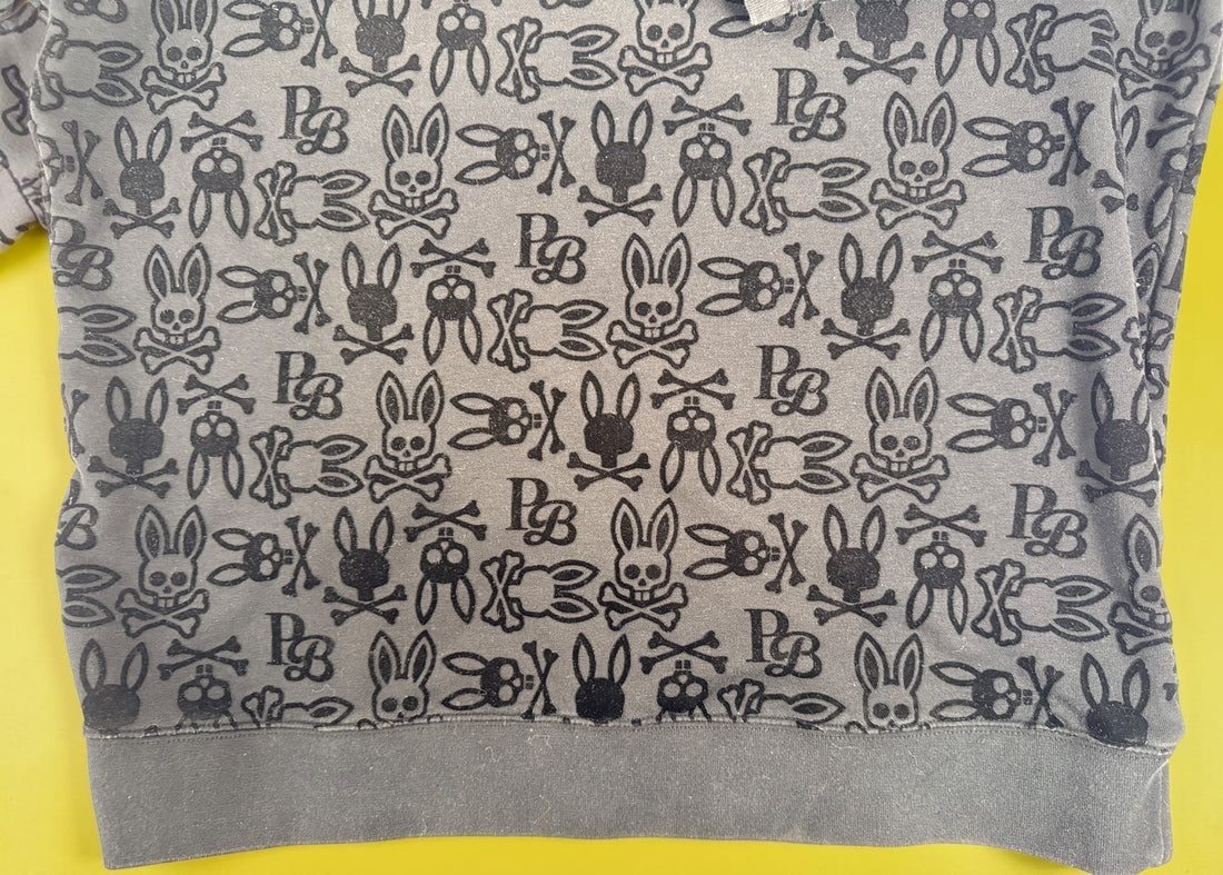 Psycho Bunny Skull Logo Crewneck Sweatshirt, Grey Black Print. - Large-