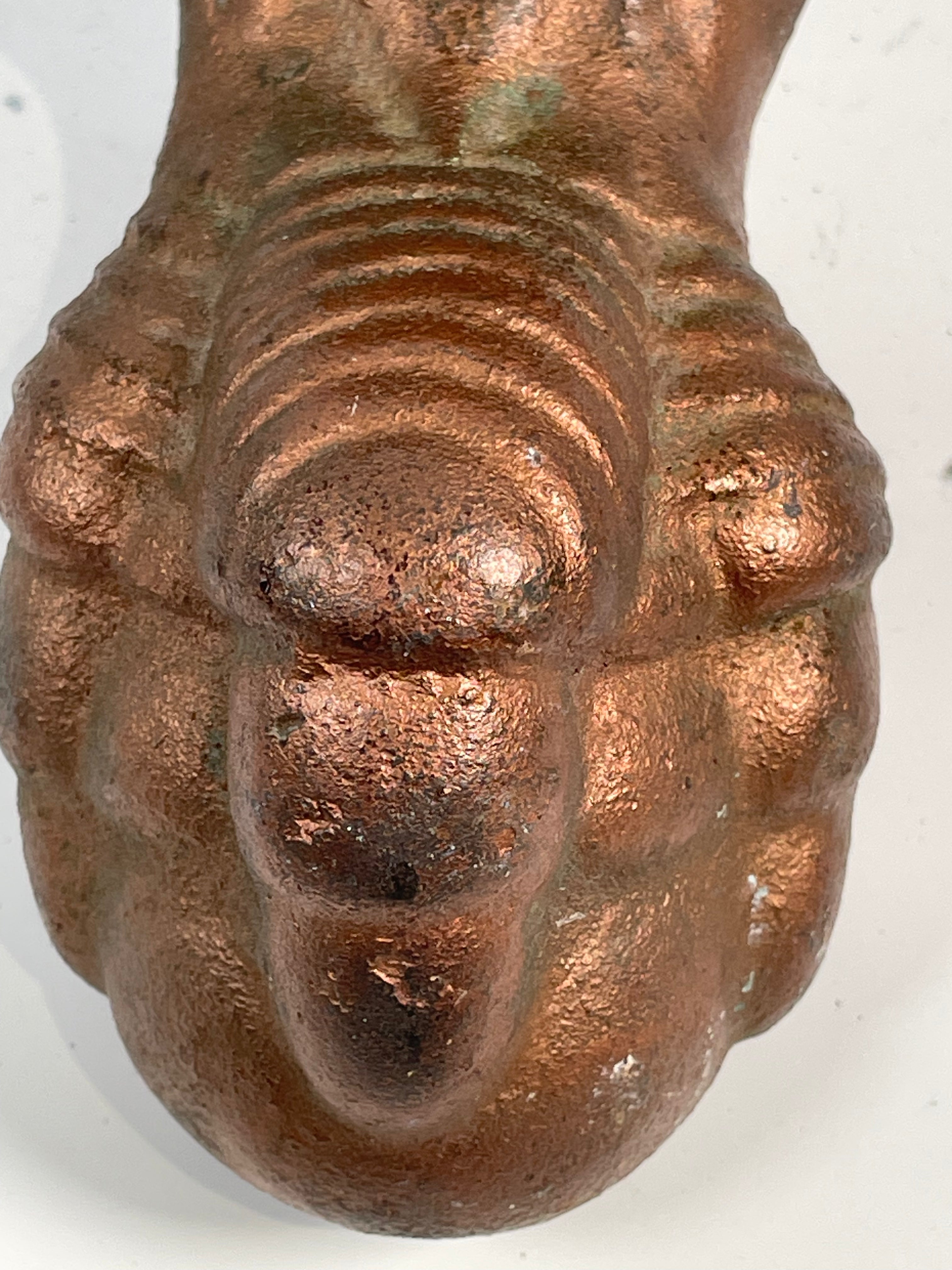 Pieds de baignoire antiques en fonte sur pattes – Style patte de lion – Paire assortie – Patine rouille