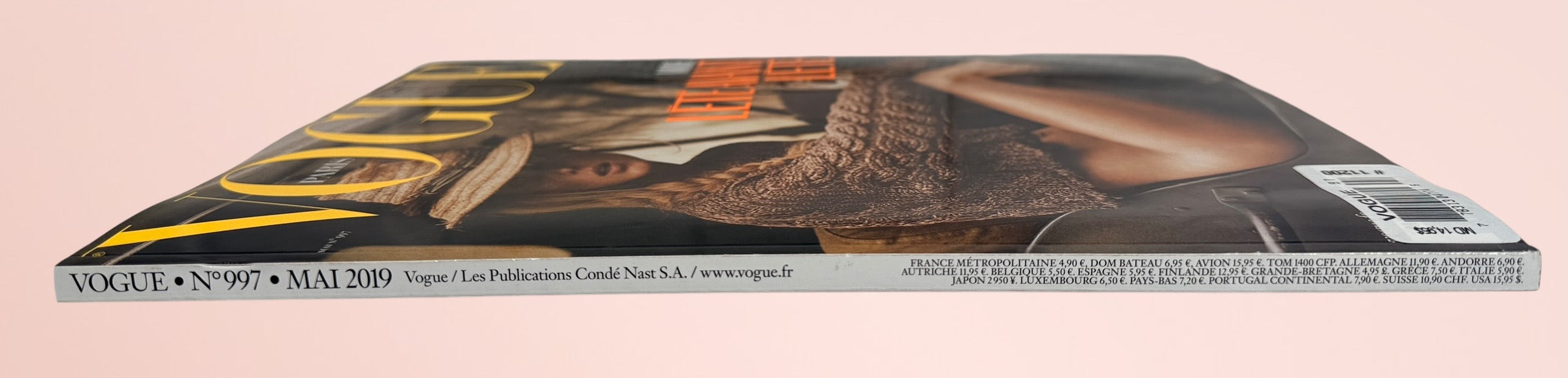 Vogue Paris May 2019 No. 997 collectible French fashion magazine with couture editorials and luxury designer advertising.