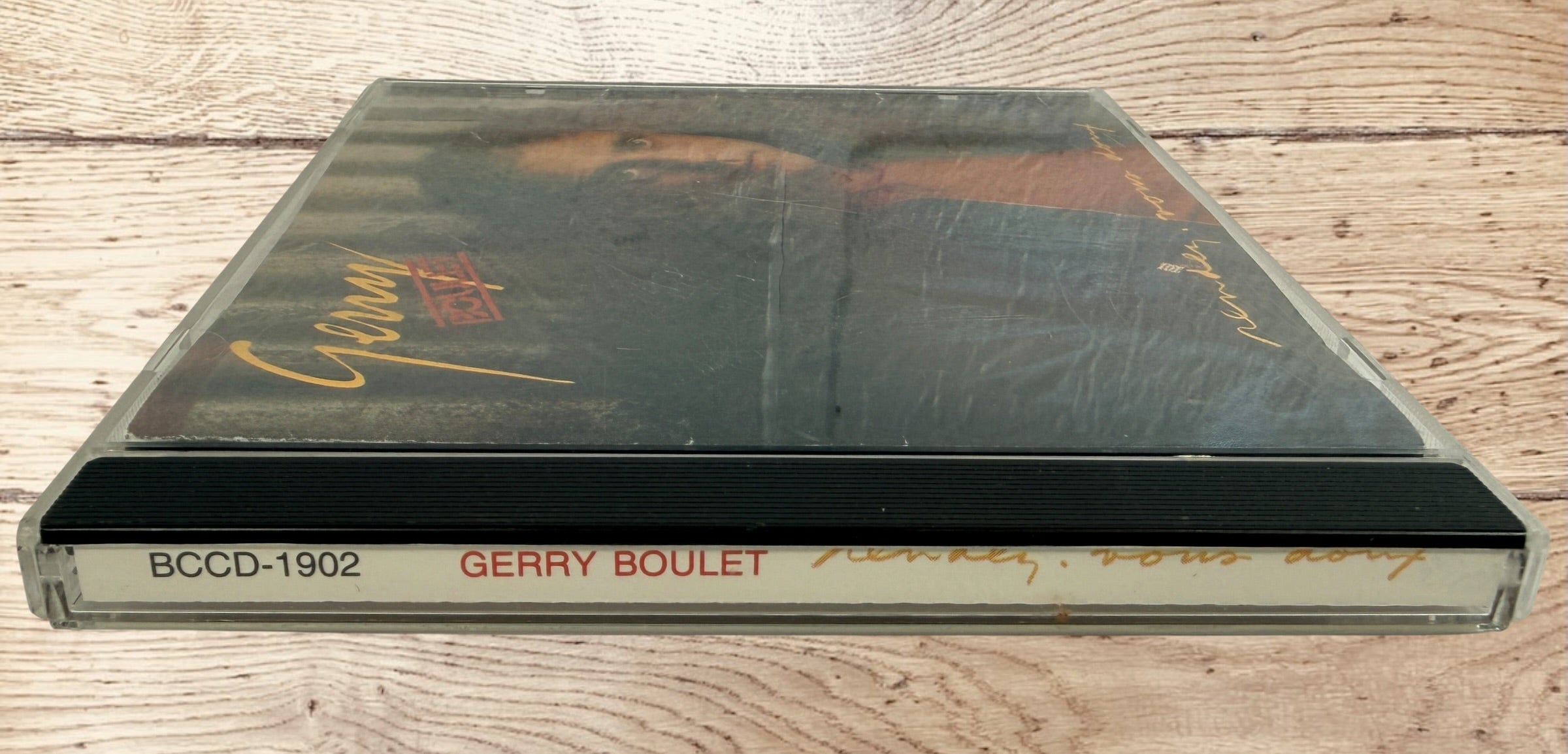 Original Gerry Boulet Rendez-vous doux Canadian CD, classic Quebec francophone rock album with complete inserts and case.