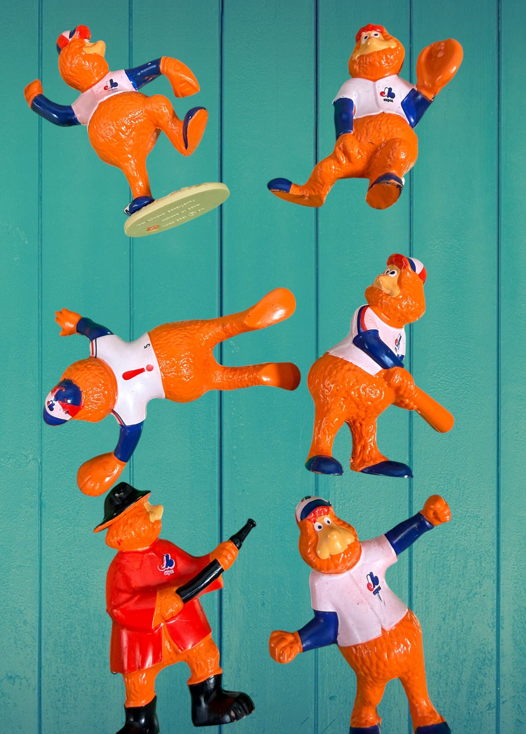 Vintage Montreal Expos Youppi figurine collection set with original box. Rare Quebec MLB mascot memorabilia collectible from the late 1970s–1980s.