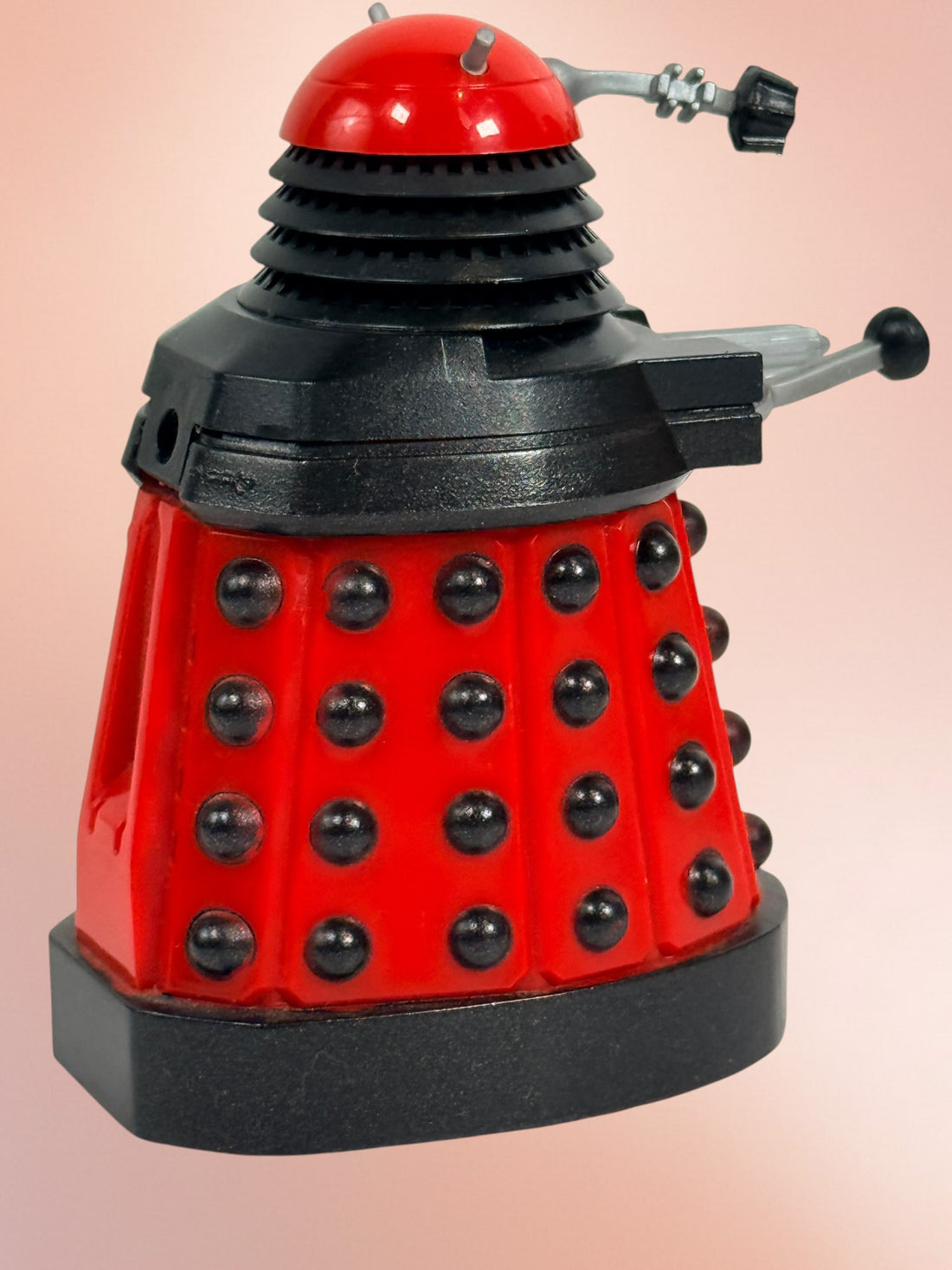 Official BBC 2009 Doctor Who Red Dalek electronic figure by Wow Stuff. Interactive rolling sci-fi collectible toy from the modern Doctor Who era.