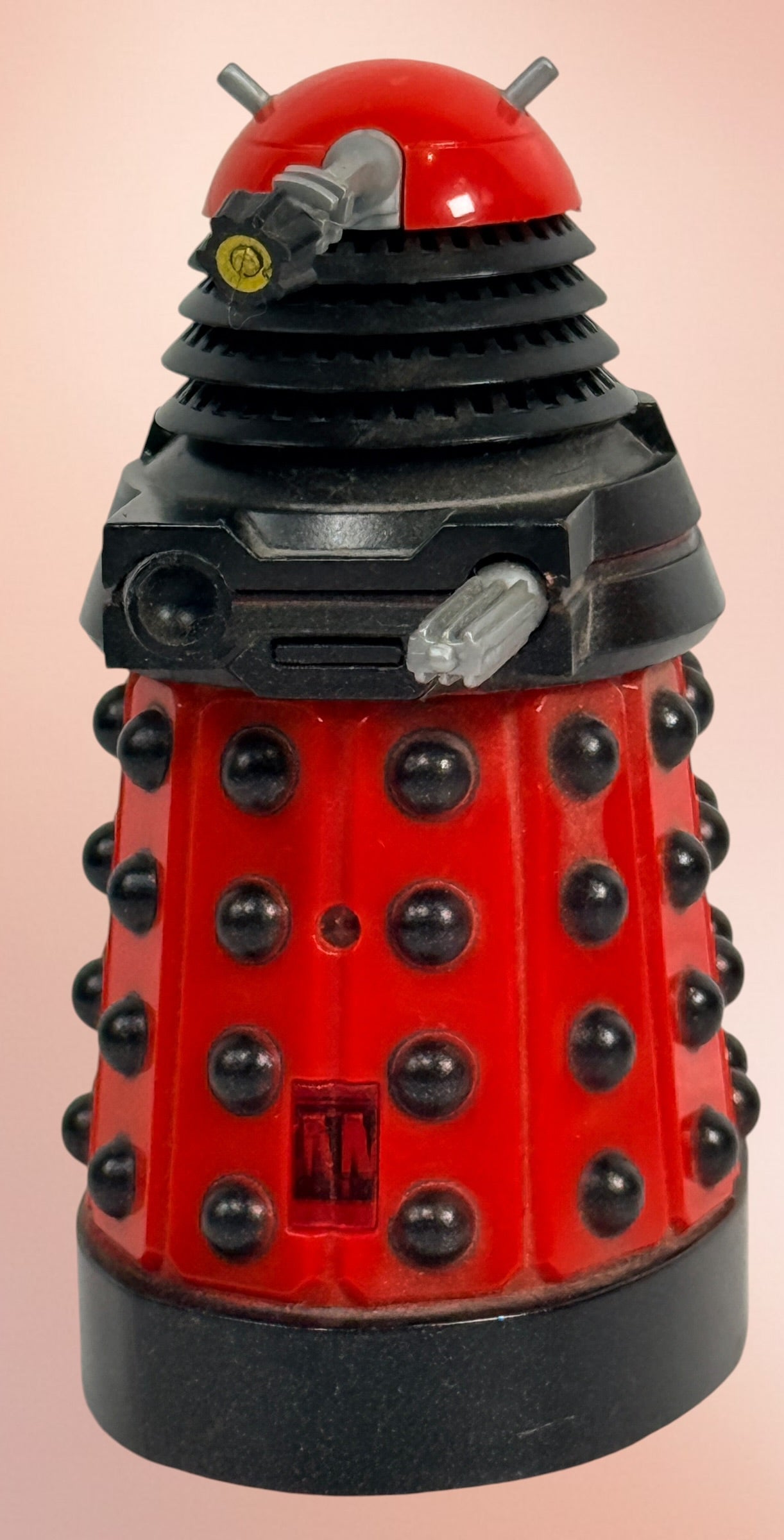 Official BBC 2009 Doctor Who Red Dalek electronic figure by Wow Stuff. Interactive rolling sci-fi collectible toy from the modern Doctor Who era.