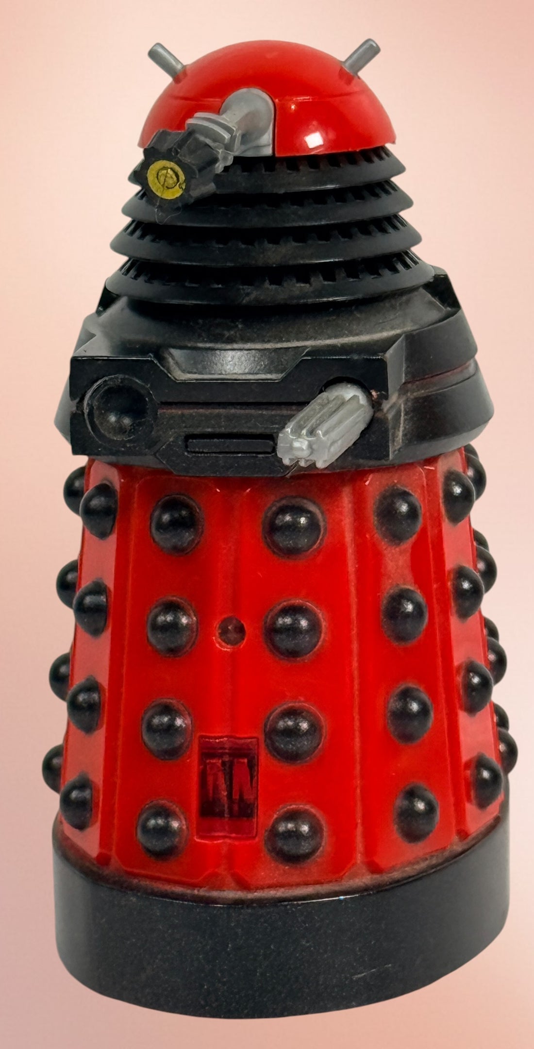 Official BBC 2009 Doctor Who Red Dalek electronic figure by Wow Stuff. Interactive rolling sci-fi collectible toy from the modern Doctor Who era.