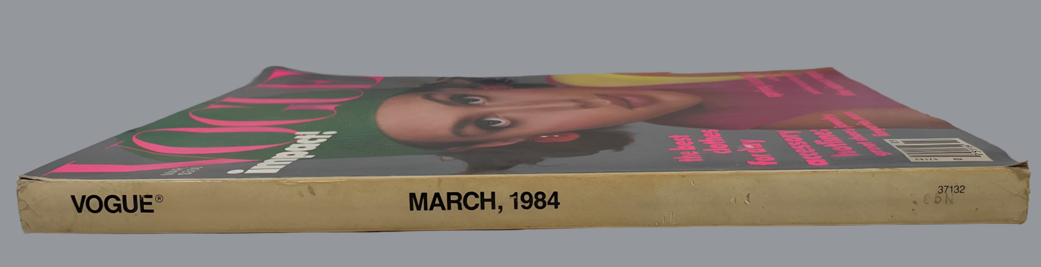 Vogue Magazine – March 1984 – Beth Rupert Cover – Iconic Vintage Fashion Issue