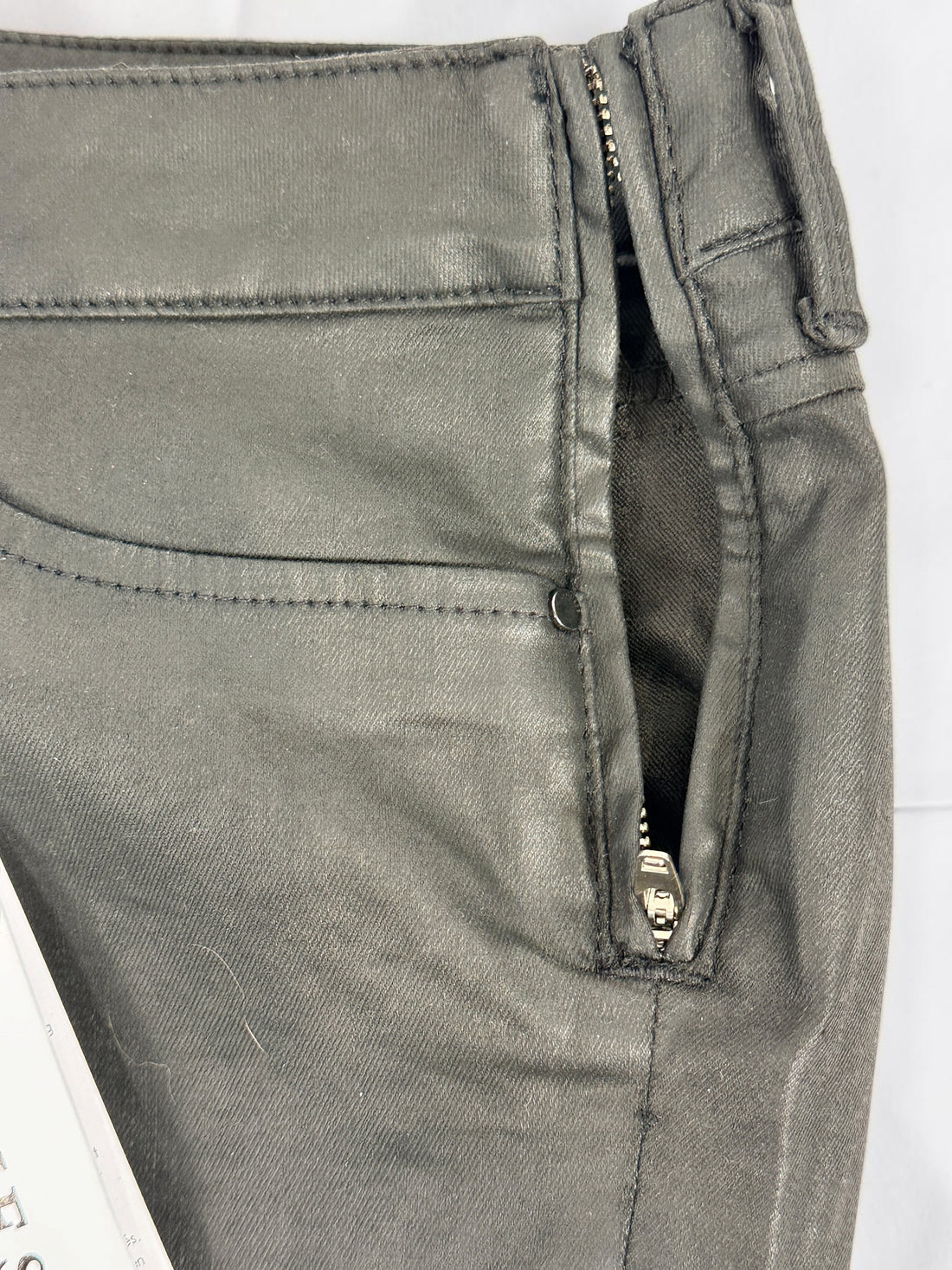 GUESS Lace-Up Coated Skinny Pants, Black Noir Gemstone Wash, Size 29.