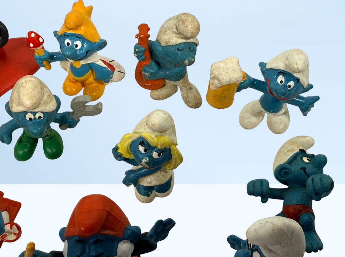 Lot de 20 figurines Schtroumpfs vintage en PVC de Peyo, Allemagne de l'Ouest, années 1980.