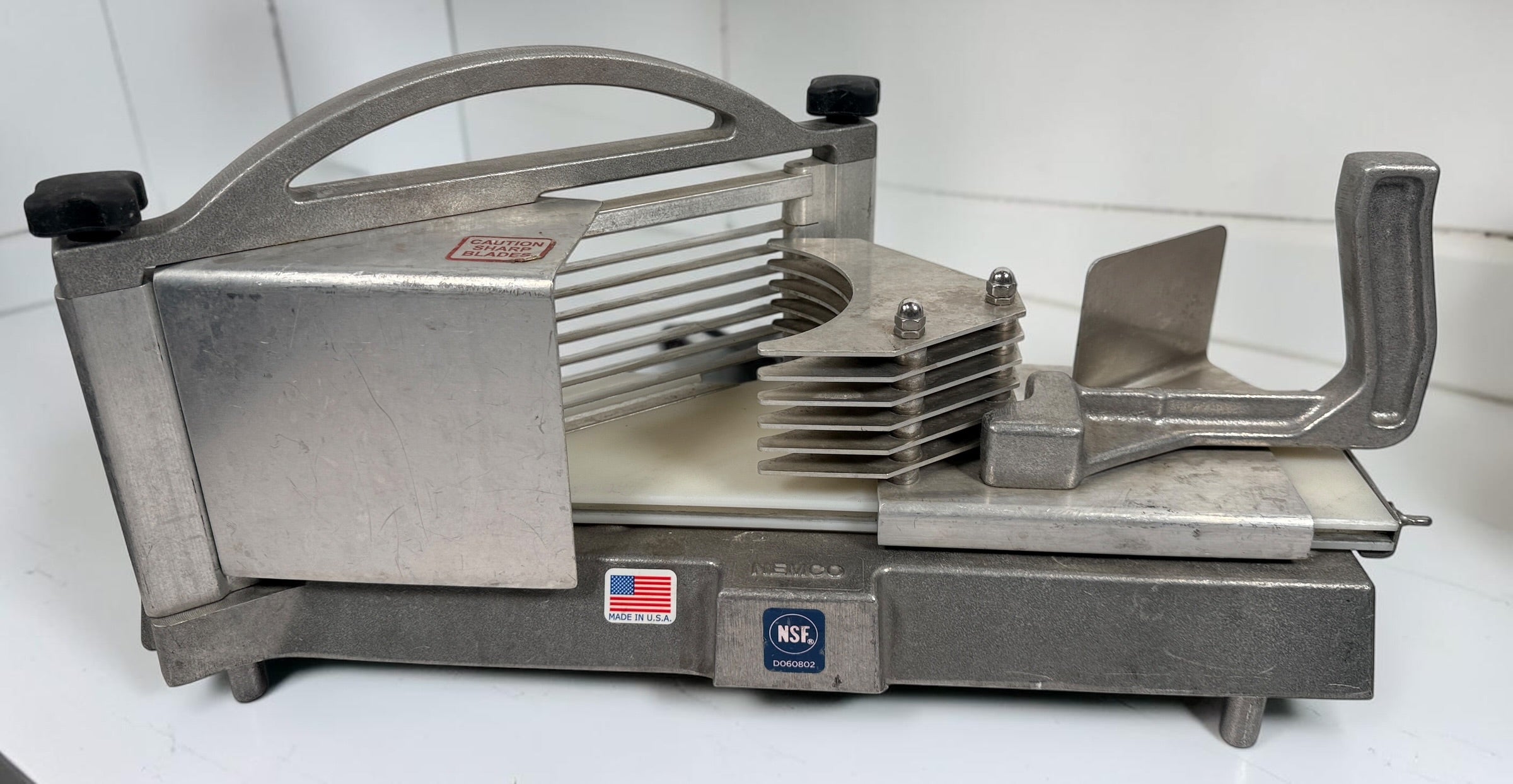 Nemco Easy LettuceKutter 56600-L3 commercial lettuce cutter made in USA. NSF-certified food prep equipment with stainless blades and heavy-duty cast aluminum construction.