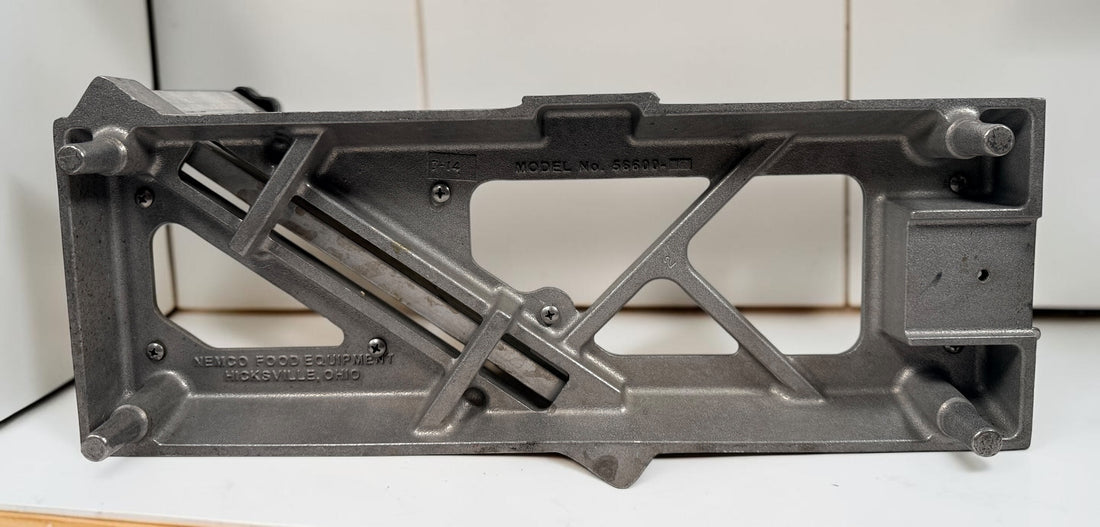 Nemco Easy LettuceKutter 56600-L3 commercial lettuce cutter made in USA. NSF-certified food prep equipment with stainless blades and heavy-duty cast aluminum construction.