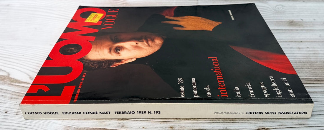 Vintage L’Uomo Vogue February 1989 Issue 193 featuring Julian Schnabel. Rare Italian fashion magazine covering menswear, art, design, and culture.